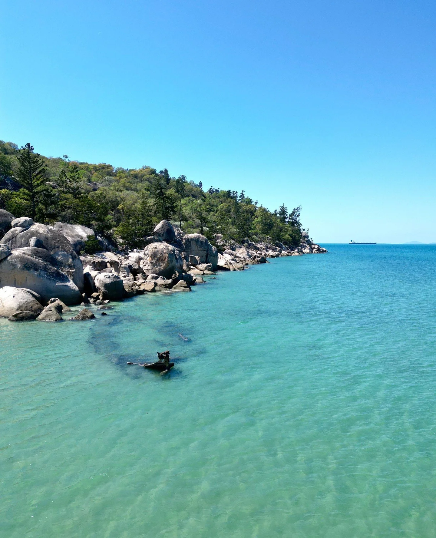 Yesterday was all about our most famous shipwreck, the SS City of Adelaide. Today we&rsquo;re dialling it down with a good morning from the PJ Rennie in Picnic Bay. Not quite as famous as the Adelaide, but hey, she&rsquo;s still rocking the best seat
