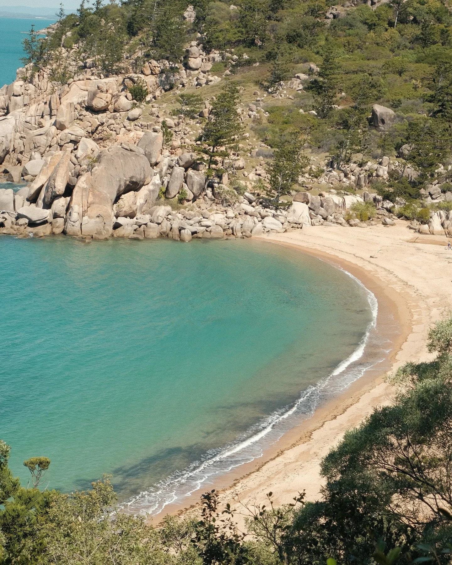 We get the feeling of Arthur Bay through this photo, calm, quiet, and a little bit magical. Proof that paradise really does exist 🌴☀️⁠
⁠
📷️ @dmaxtouring⁠
⁠
#thisismagneticisland #upforunexpected #magneticisland #townsvillenorthqueensland #queenslan