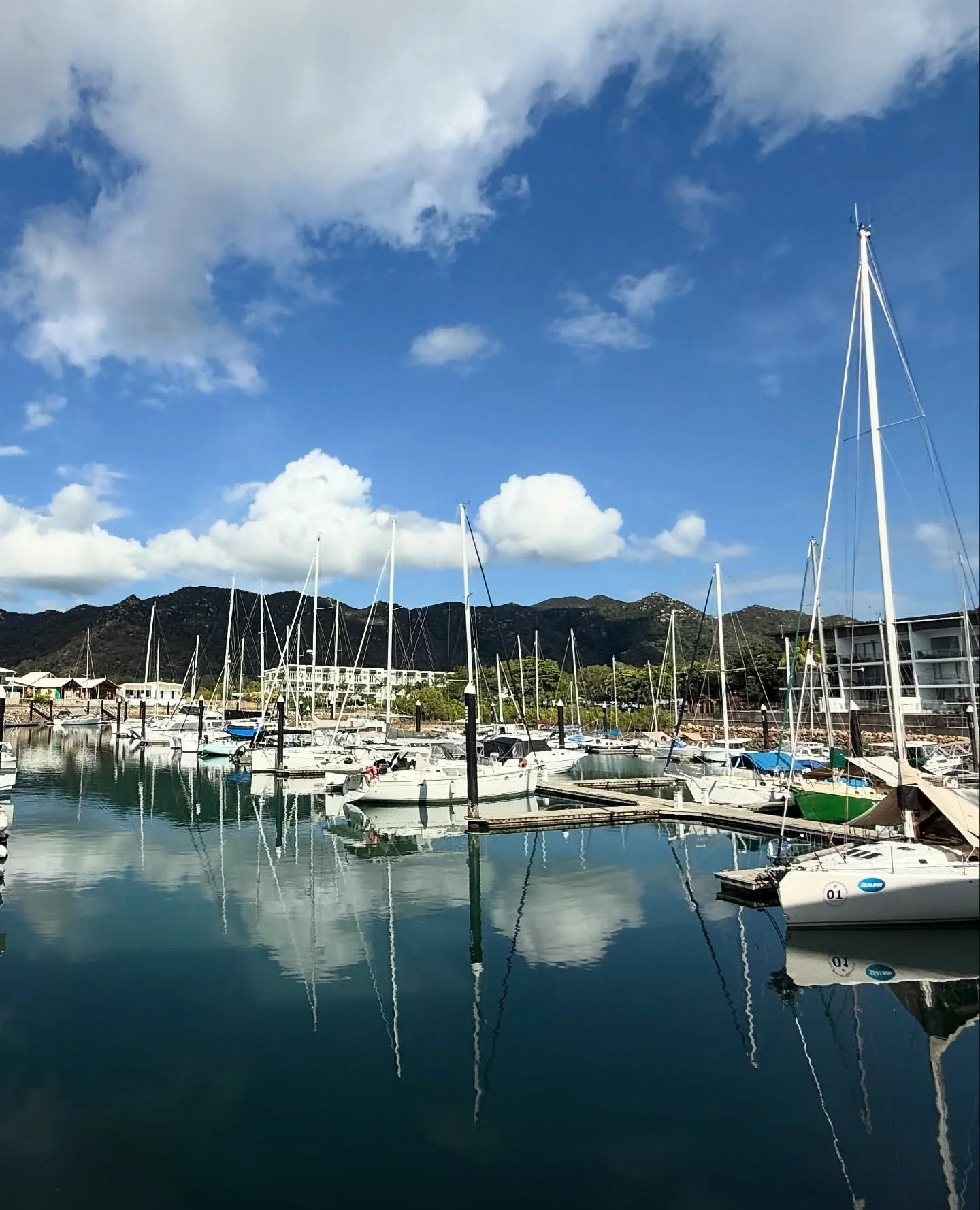 Checking in for the weekend? We&rsquo;re big fans of a slow and simple start around here.⁠
⁠
If you&rsquo;re staying in Nelly (or honestly&hellip; anywhere within 10 minutes of Nelly,  so basically all of you 😉), grab your morning brew from our favo