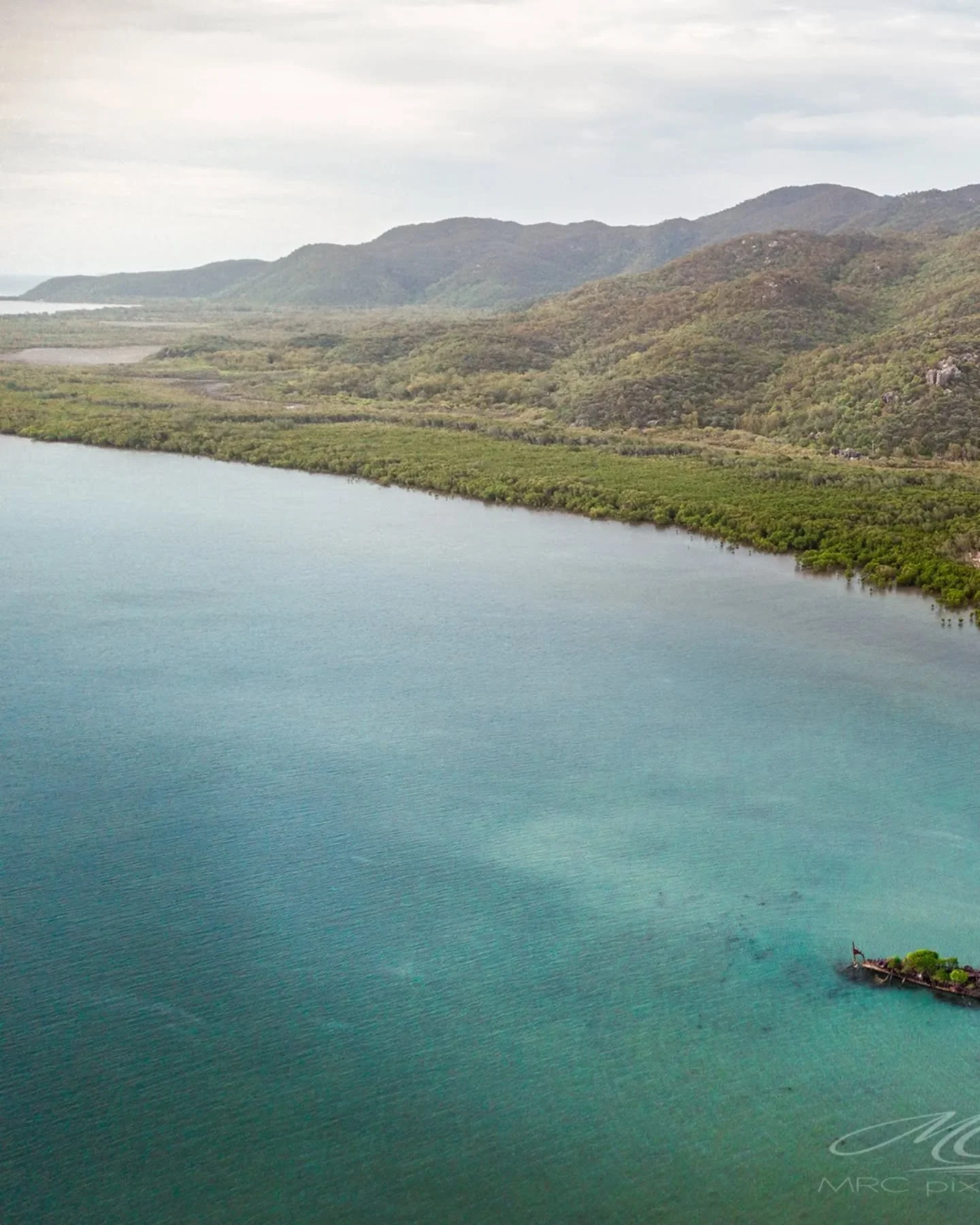 Our big things are 110 years in the making. No fibreglass fruit here. A moment for the SS City of Adelaide, still iconic all these years on.⁠
⁠
Built in 1863 and grounded in Cockle Bay in 1916, she&rsquo;s become one of Magnetic Island&rsquo;s most r