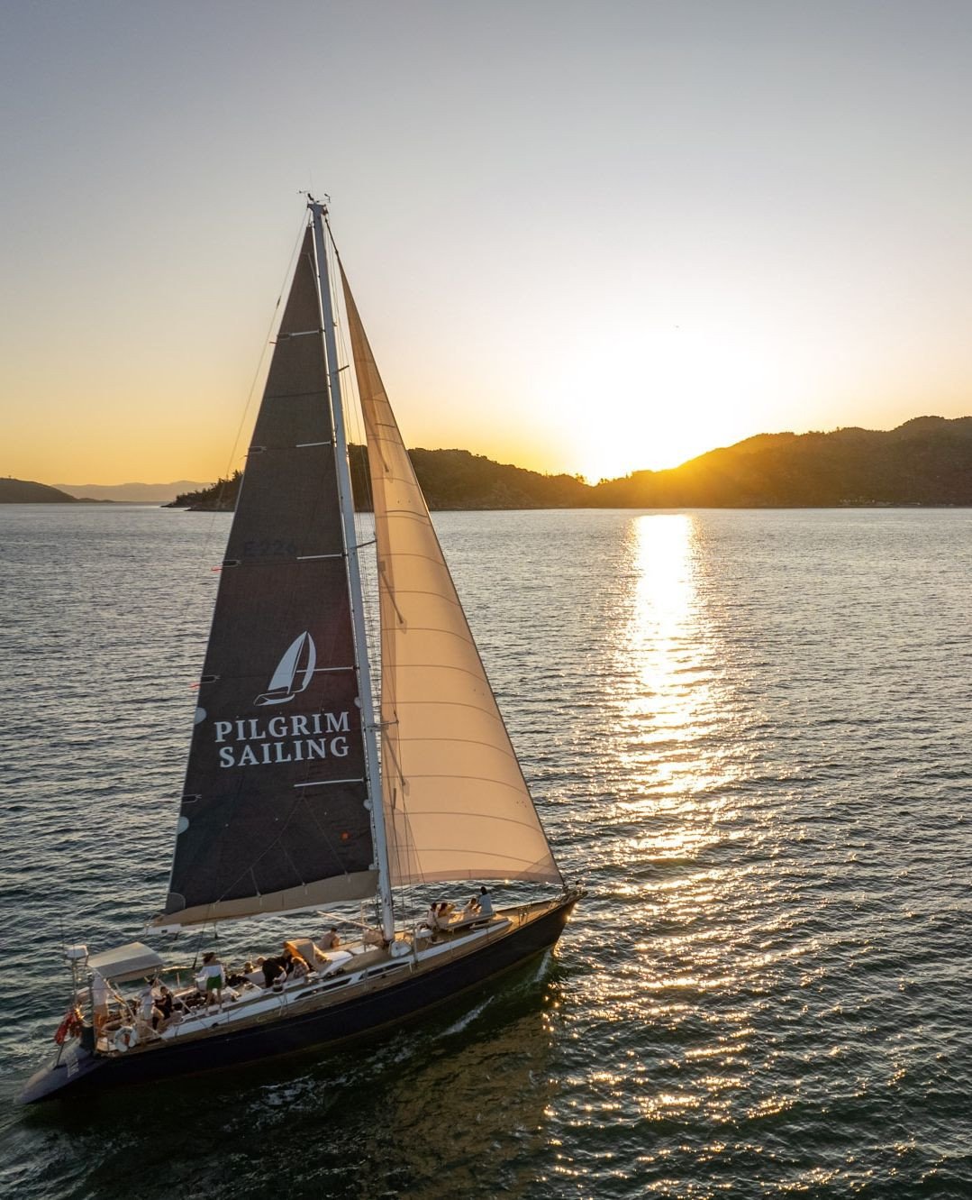 If there&rsquo;s one thing we do well, it&rsquo;s sunsets.⁠
⁠
Honestly, who wouldn&rsquo;t want to start the week sailing around Cleveland Bay on a beautiful yacht, with one of our magic Magnetic Island sunsets lighting up the sky. Just add Pilgrim&r