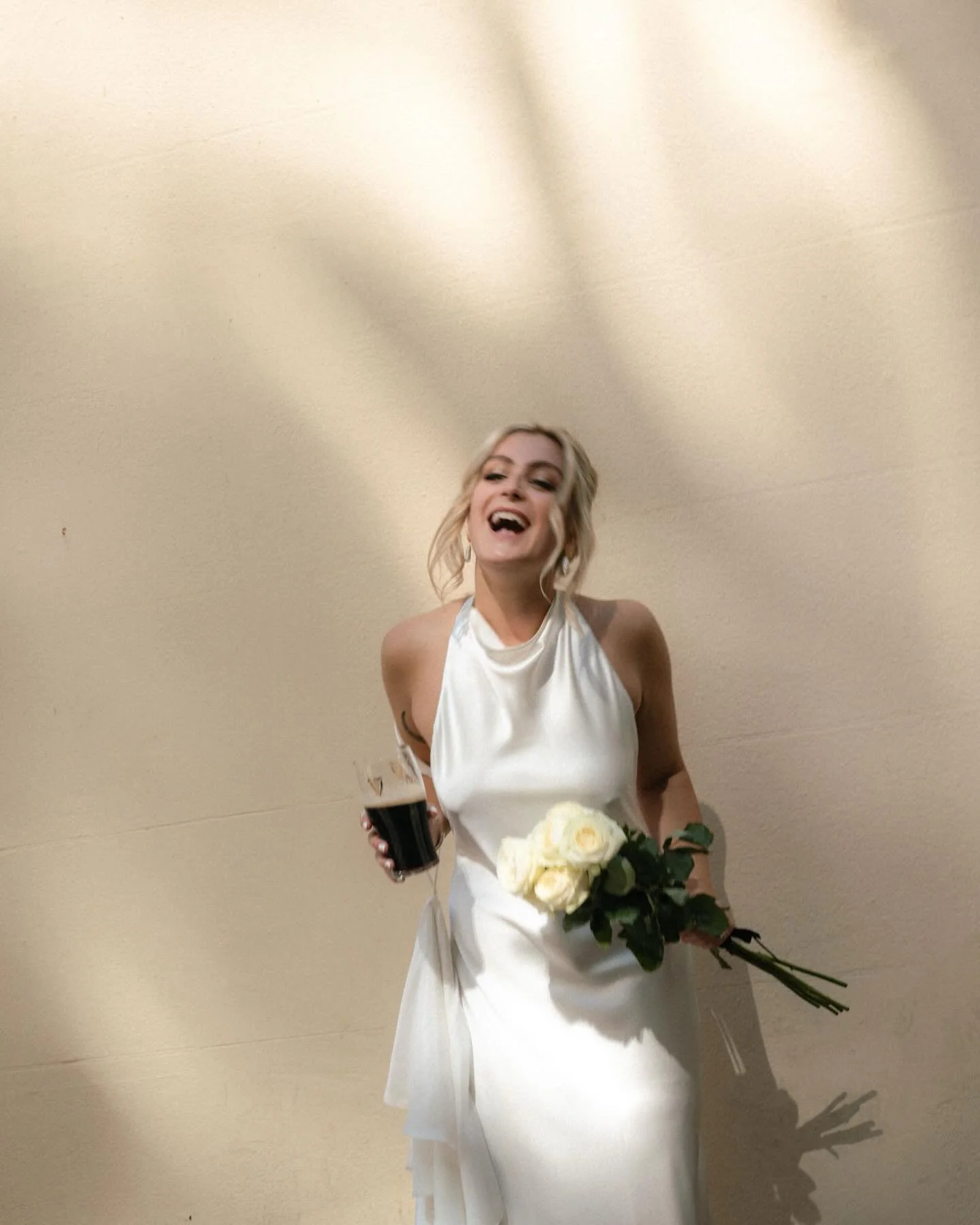 Here for the happy tears, chaotic group shots, and everything in between 🙌🏼

N + A, second shot for @beatriciphotography