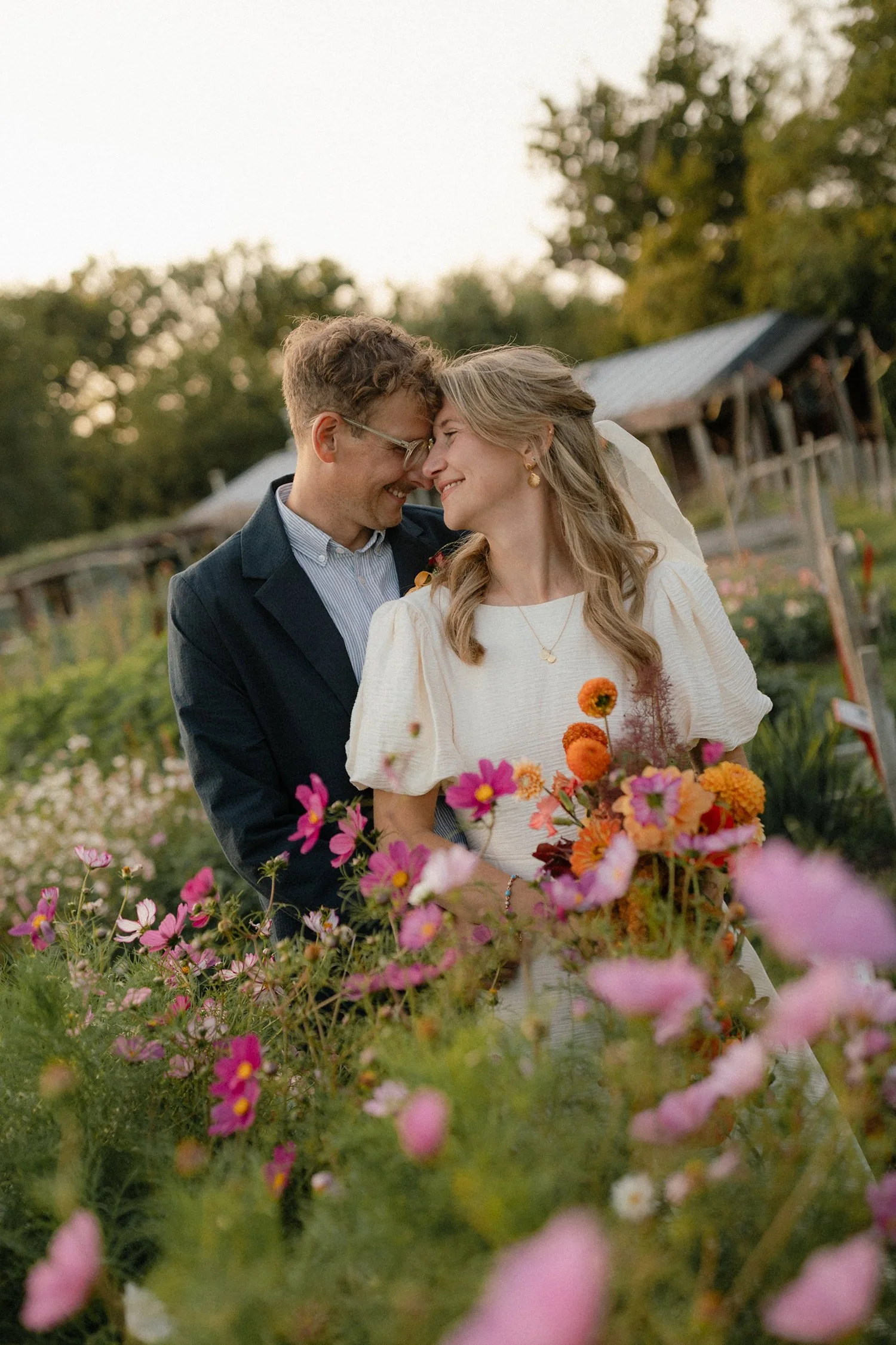 Sarah &amp; Tom ~ Little Gate Farm wedding, Rye