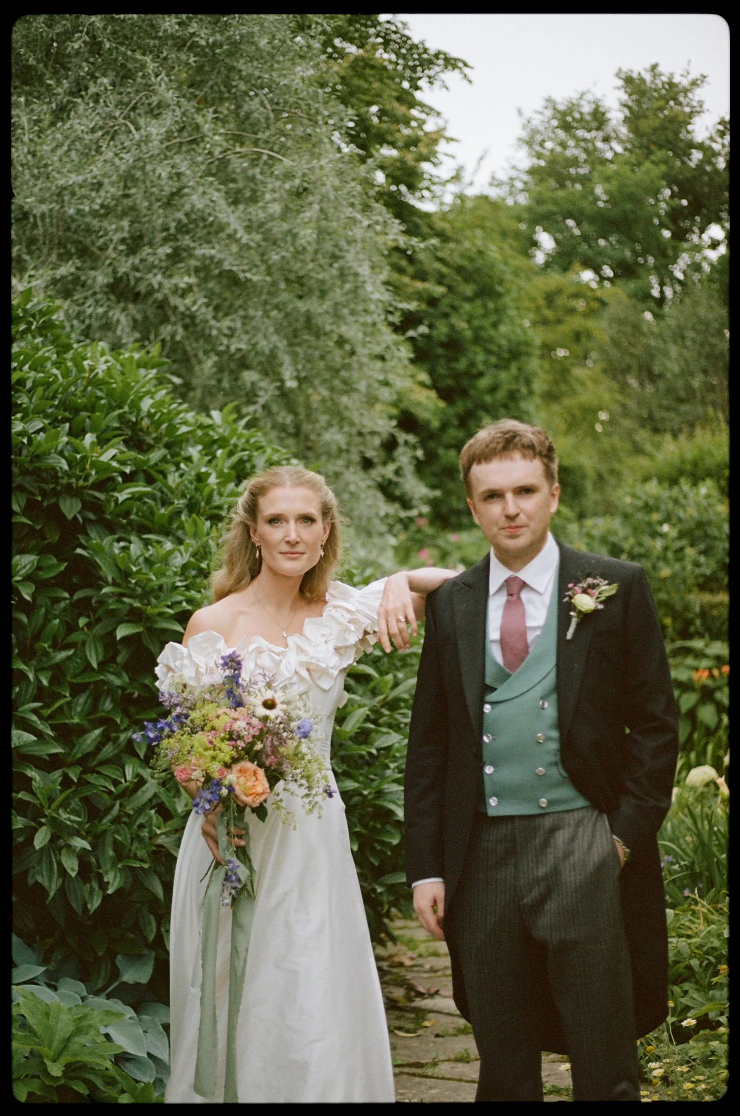 London 35mm film wedding photographer