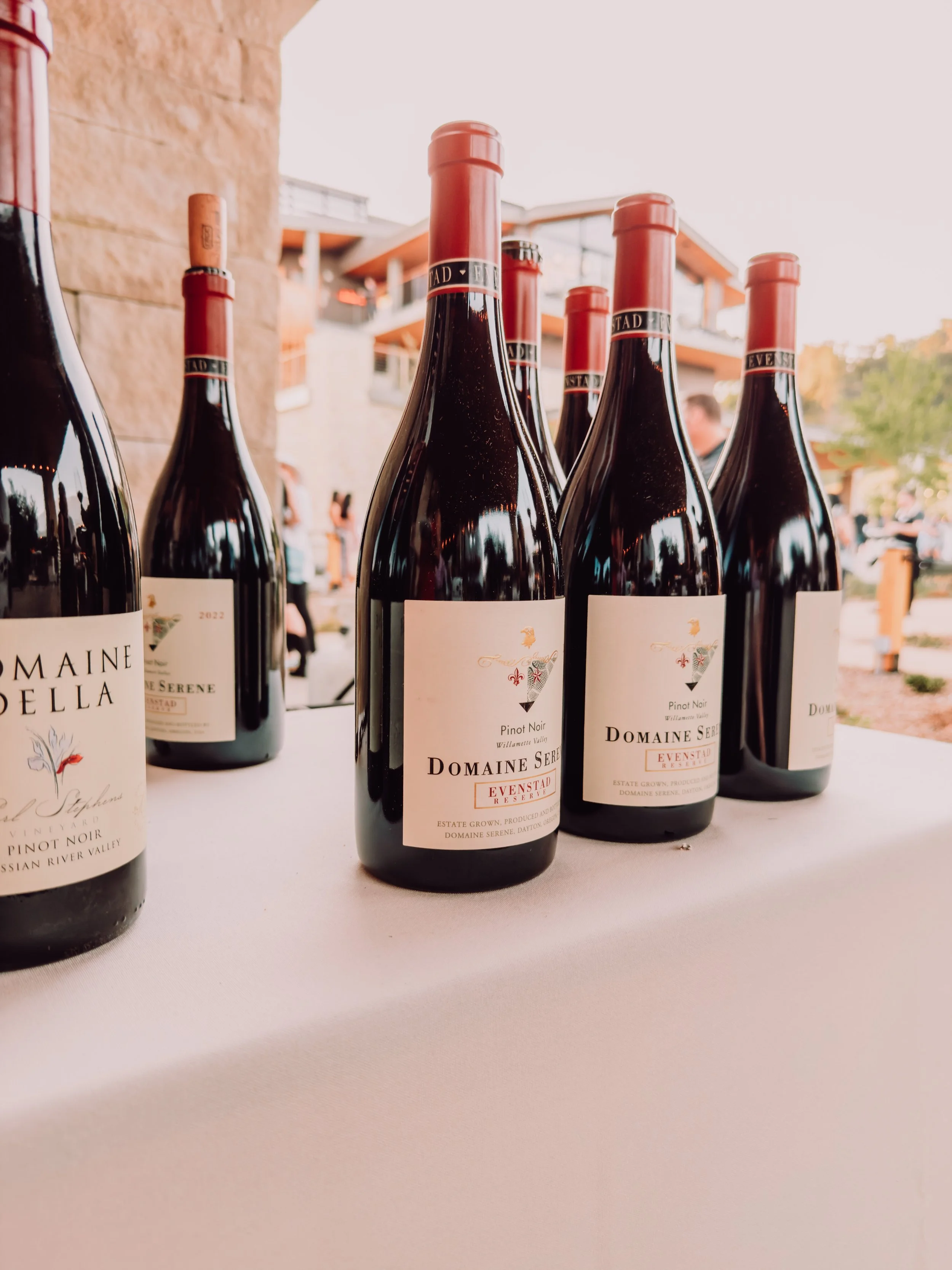 Pigs&Pinot-21.jpg