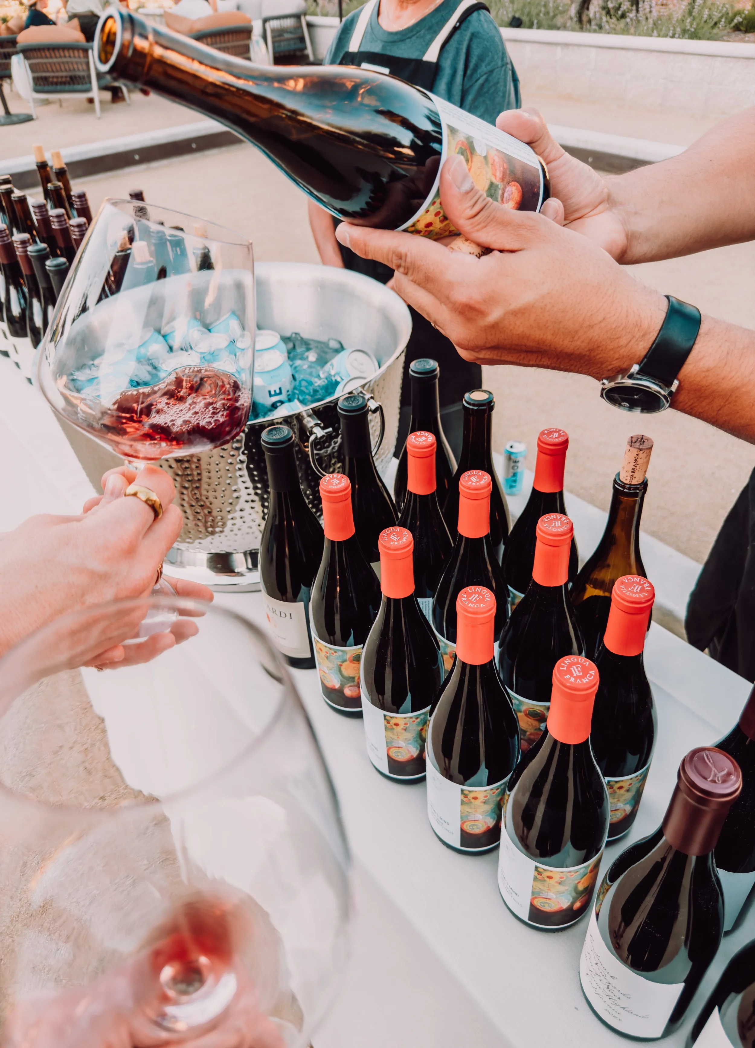 Pigs&Pinot-16.jpg