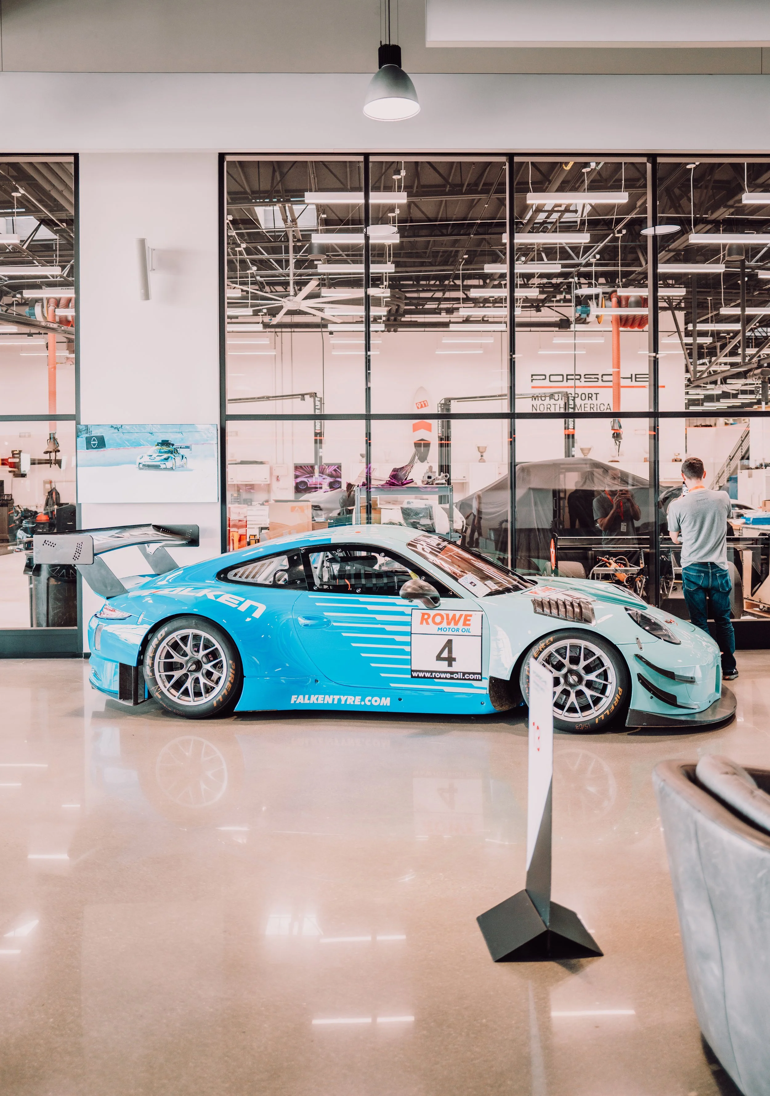 Porsche+LA-20.jpg