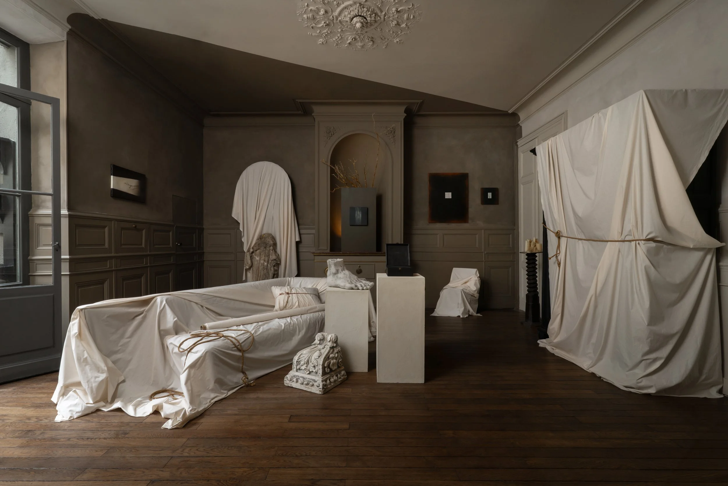 DERNIÈRE VUE - Coutume gallery 2025