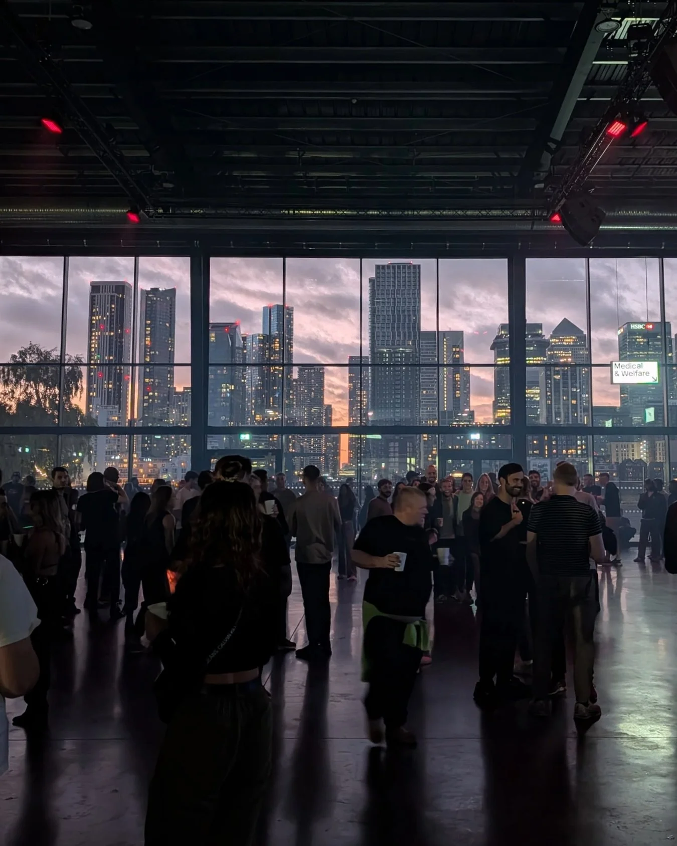@magazinelondon is a standout on our roster of venue operations.

The London skyline in full view sets the tone before we even start pouring. 

The space does half the talking, and we match it with an elevated bar experience that feels right for the 