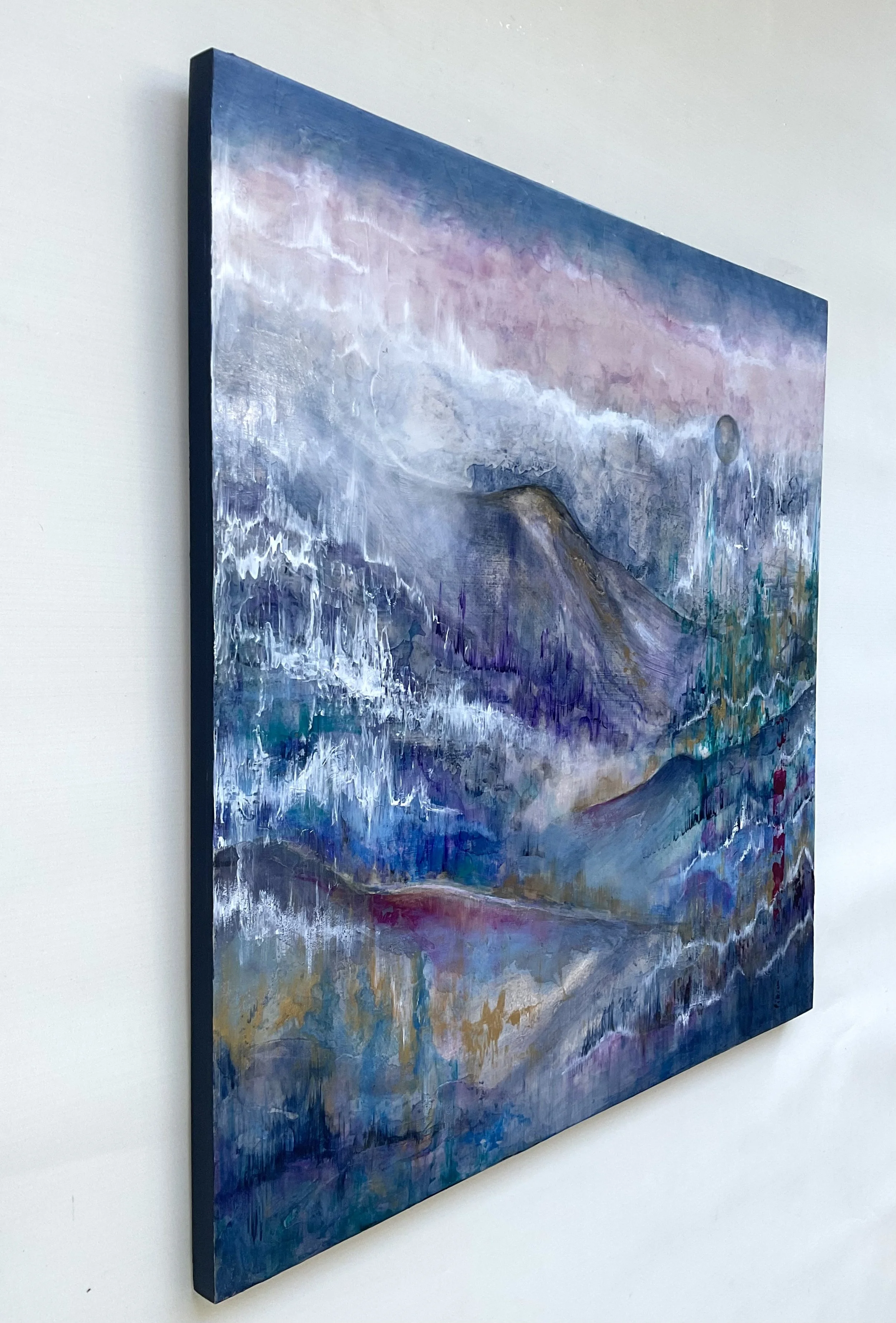 Blue mountains by moonlight - side view