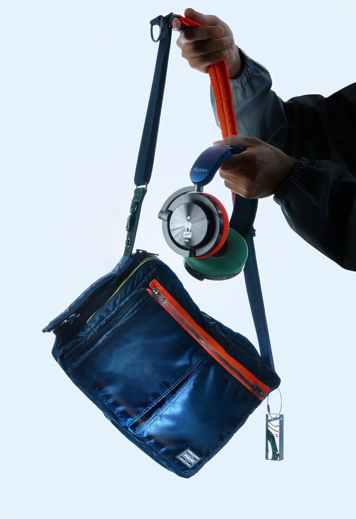 Dyson OnTrac™ _ PORTER RGB 8.jpg