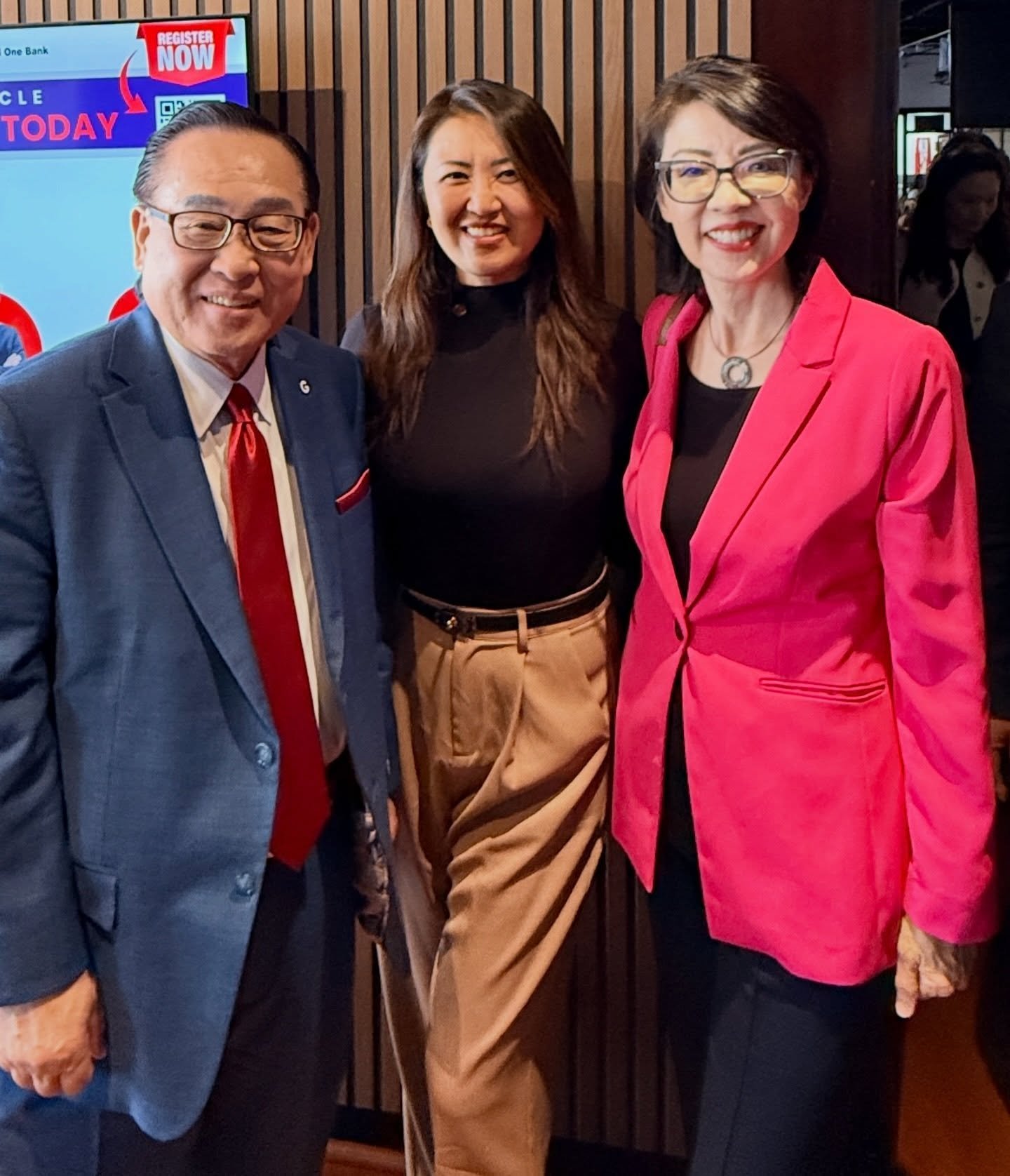 It&rsquo;s been quite a week! Great! As President of the Korean American Chamber, I&rsquo;ve met with my distinguished leaders of the community nation-wide and locally. Meeting them has been inspiring and I aspire to continue moving forward!

&bull; 