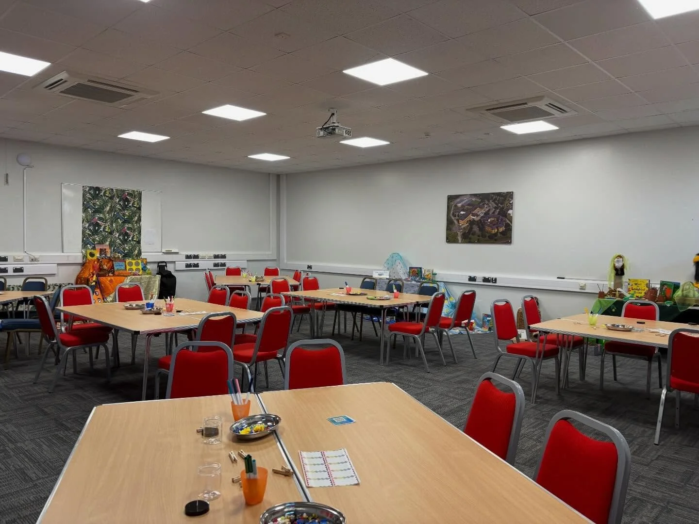 We&rsquo;re putting the finishing touches on our room set ups for today&rsquo;s Early Years Conference with @staffordshirecountycouncil, and we can&rsquo;t wait to welcome everyone through the doors.

It&rsquo;s always the calm before the doors open&
