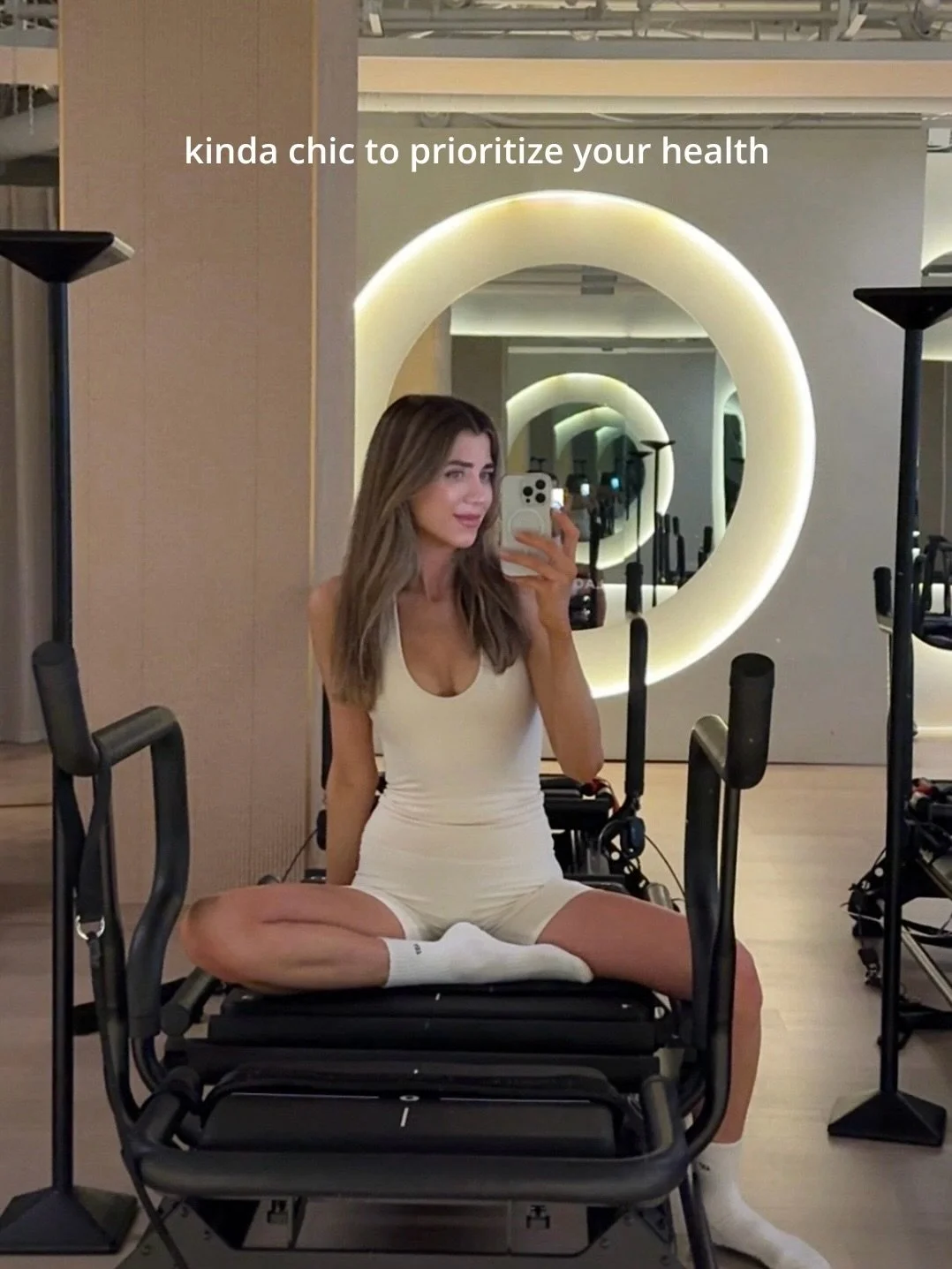 but being healthy is so chic 🤍

#healthylifestyle #healthygirl #wellness