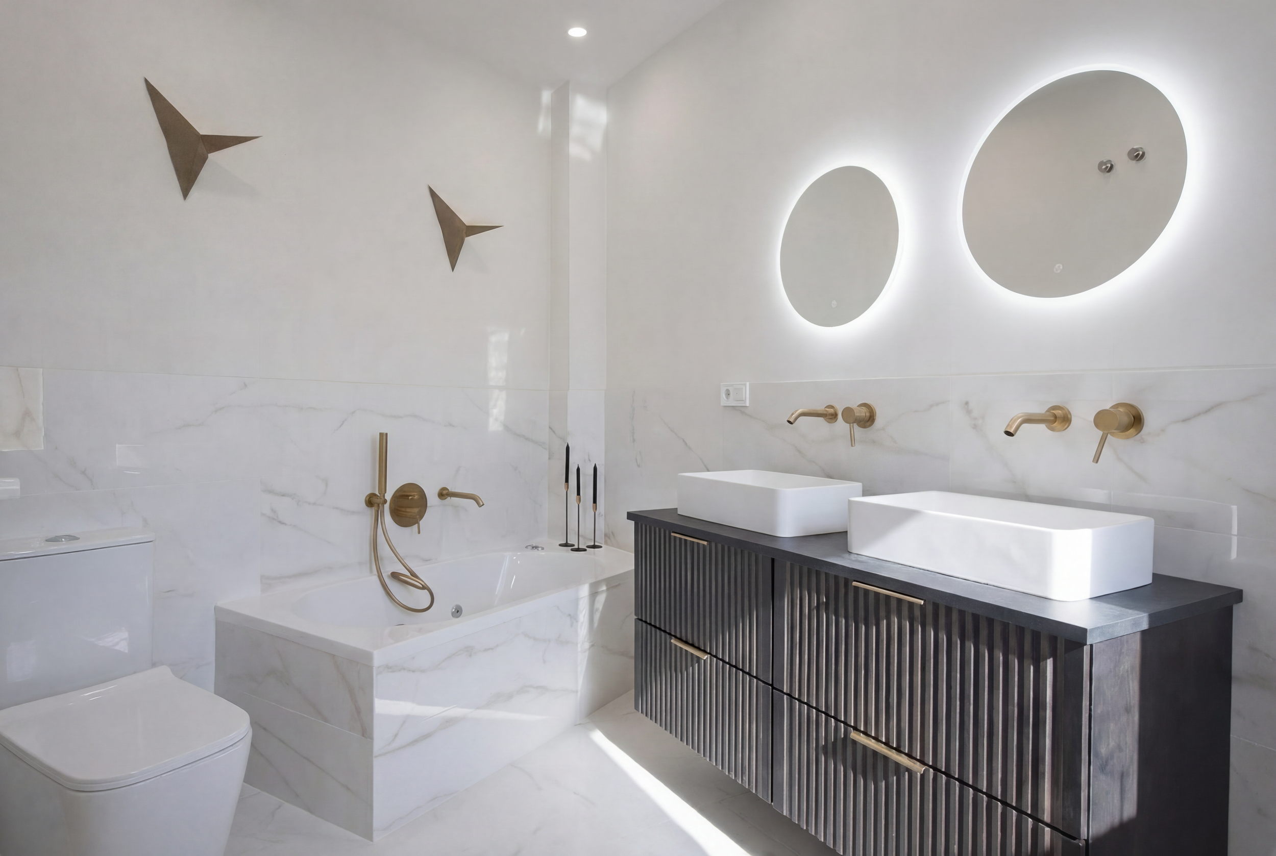 Render_a_House_Modern_minimalist_bathroom_with_marble_accents_Apr_28th.png