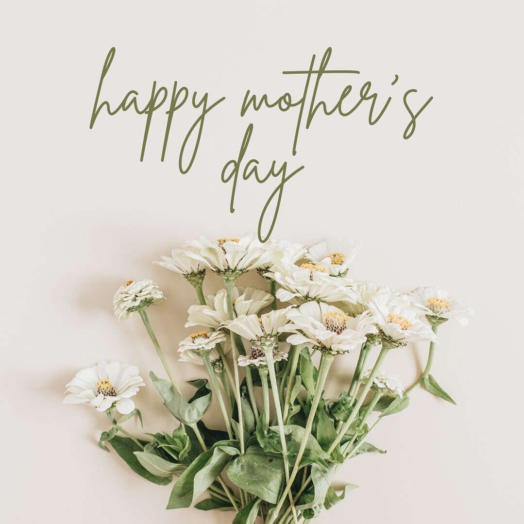 To all the incredible women who surround Shot Fore Shot, &amp; to all of you! 🤍💚🫶🏼

#mothersday #celebratethemoms #momday #mothersdayboston #wonenwhogolf #womeningolf