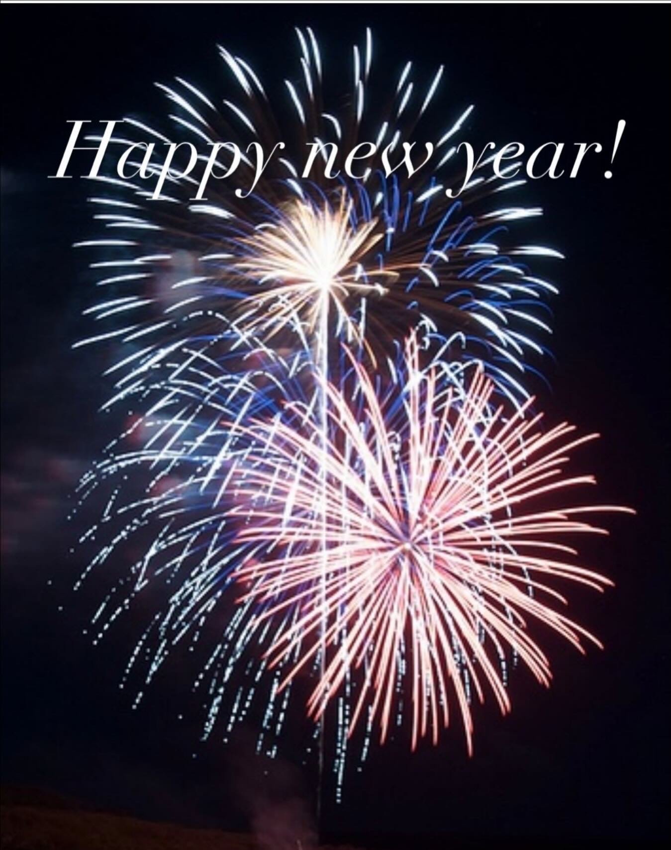 Boka din ny&aring;rsmeny!

G&ouml;r det enkelt och boka en 3-r&auml;tters ny&aring;rsmeny f&ouml;r avh&auml;mtning. Vi beh&ouml;ver din bokning senast den 29/12.
H&auml;r ser du vad som ing&aring;r i menyn.

Ny&aring;rsmeny f&ouml;r avh&auml;mtning 3