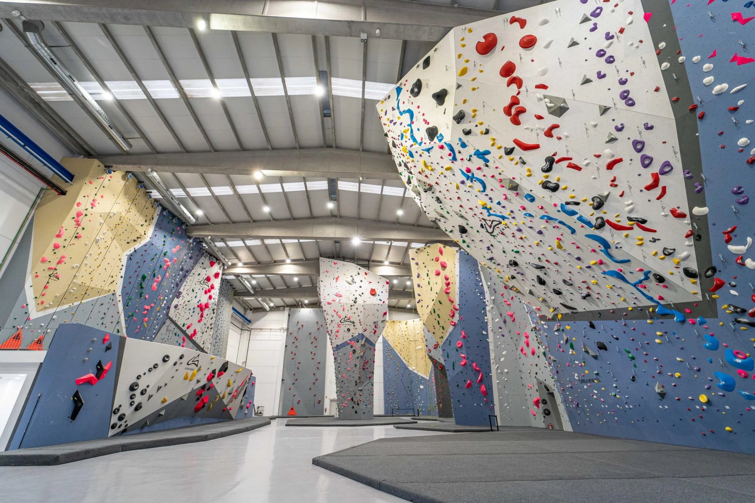 Why are bouldering gyms so expensive? — Climb Genius