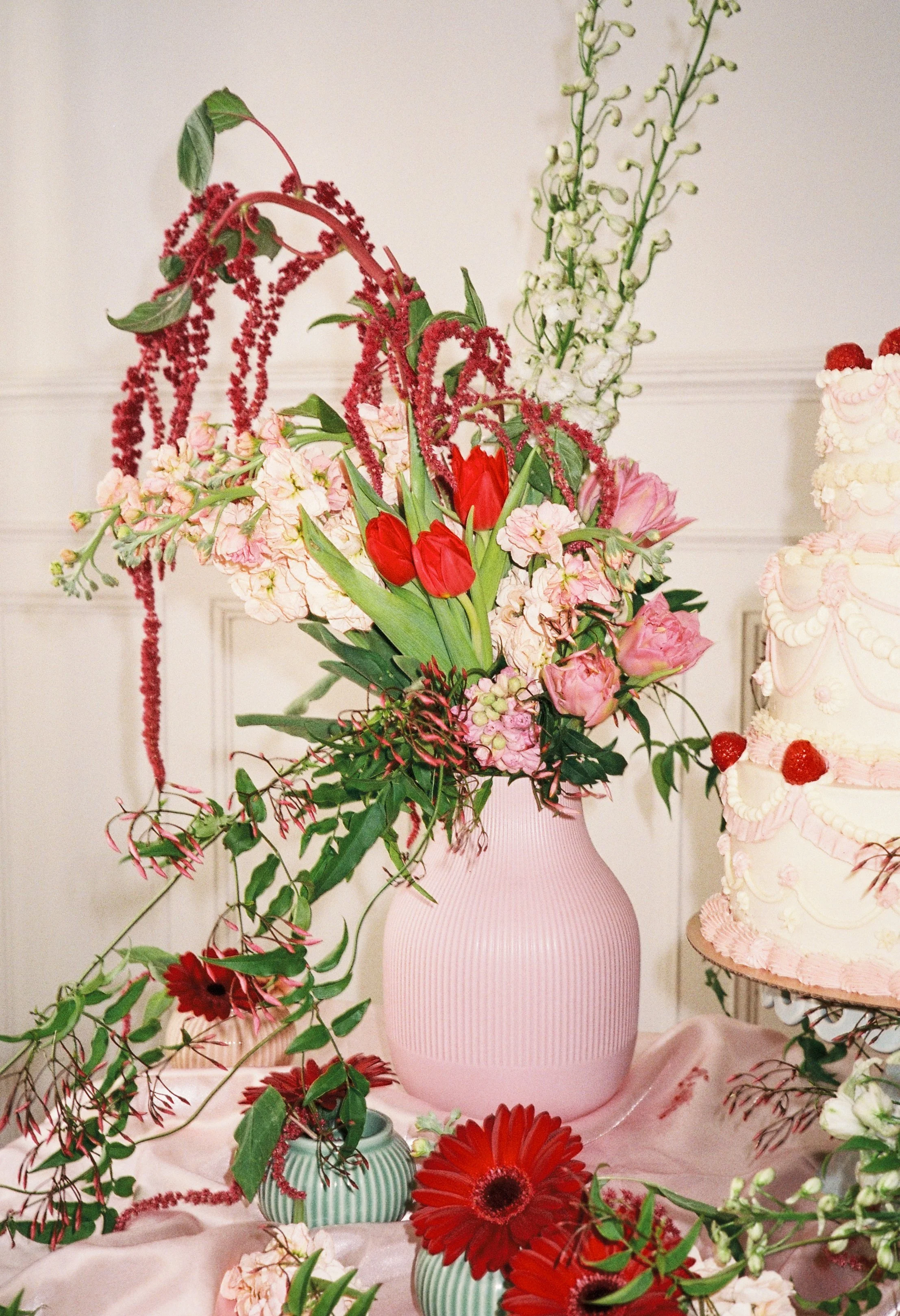 roses_wedding_cake_film_hr-34.jpg