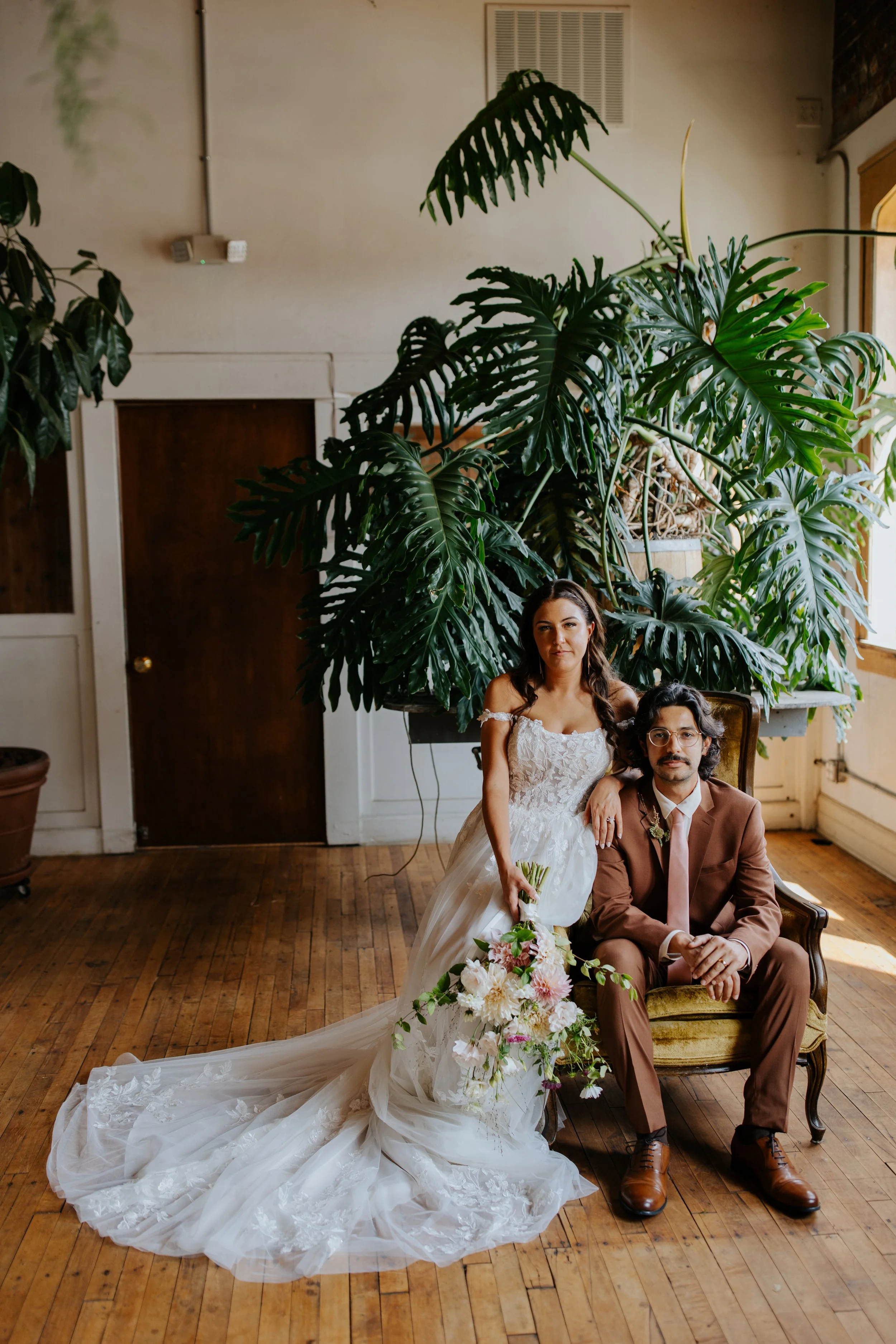 AmeliaDylanSneaks-11 (1).jpg