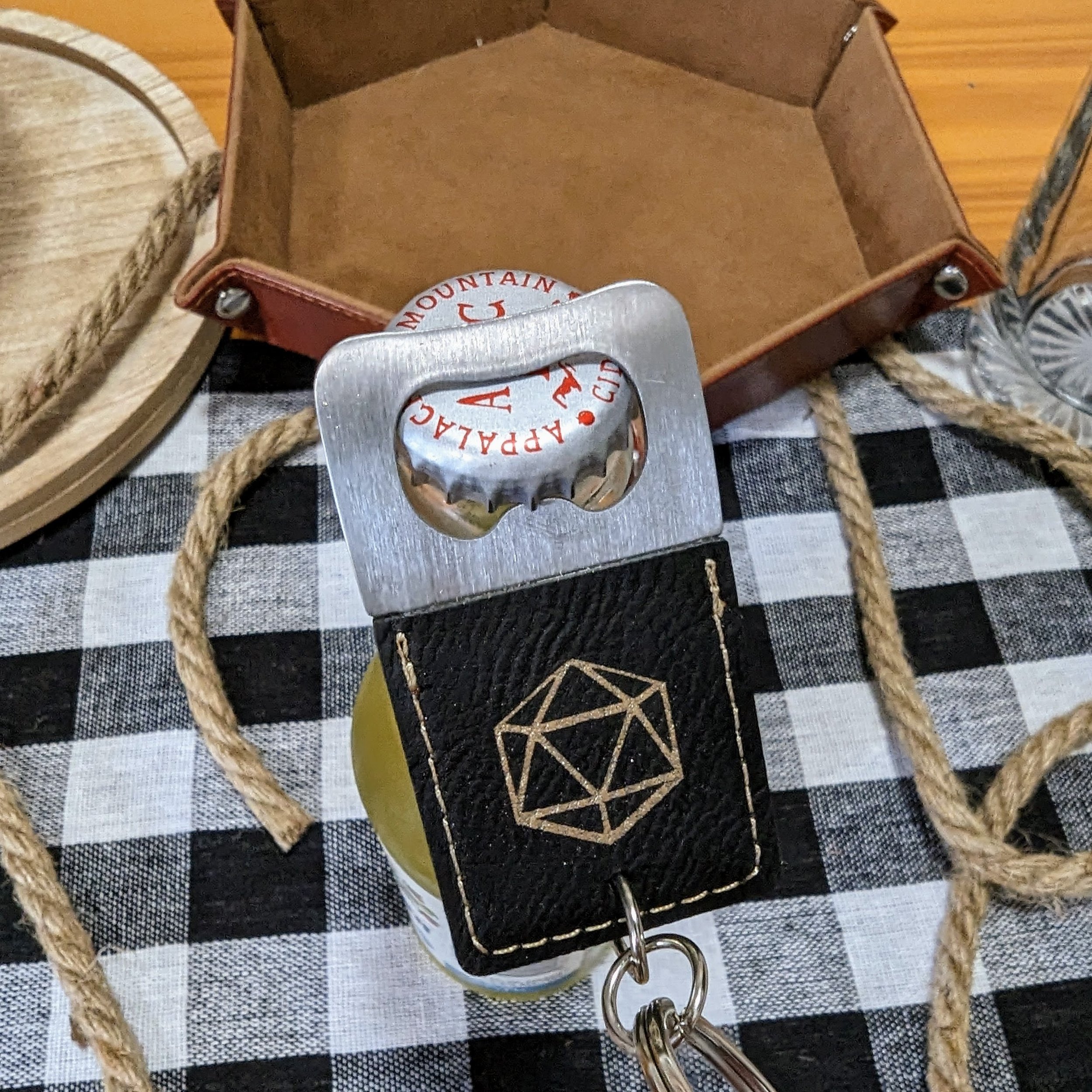 https://i.etsystatic.com/24413116/r/il/fa1045/4413460523/il_fullxfull.4413460523_qam2.jpg