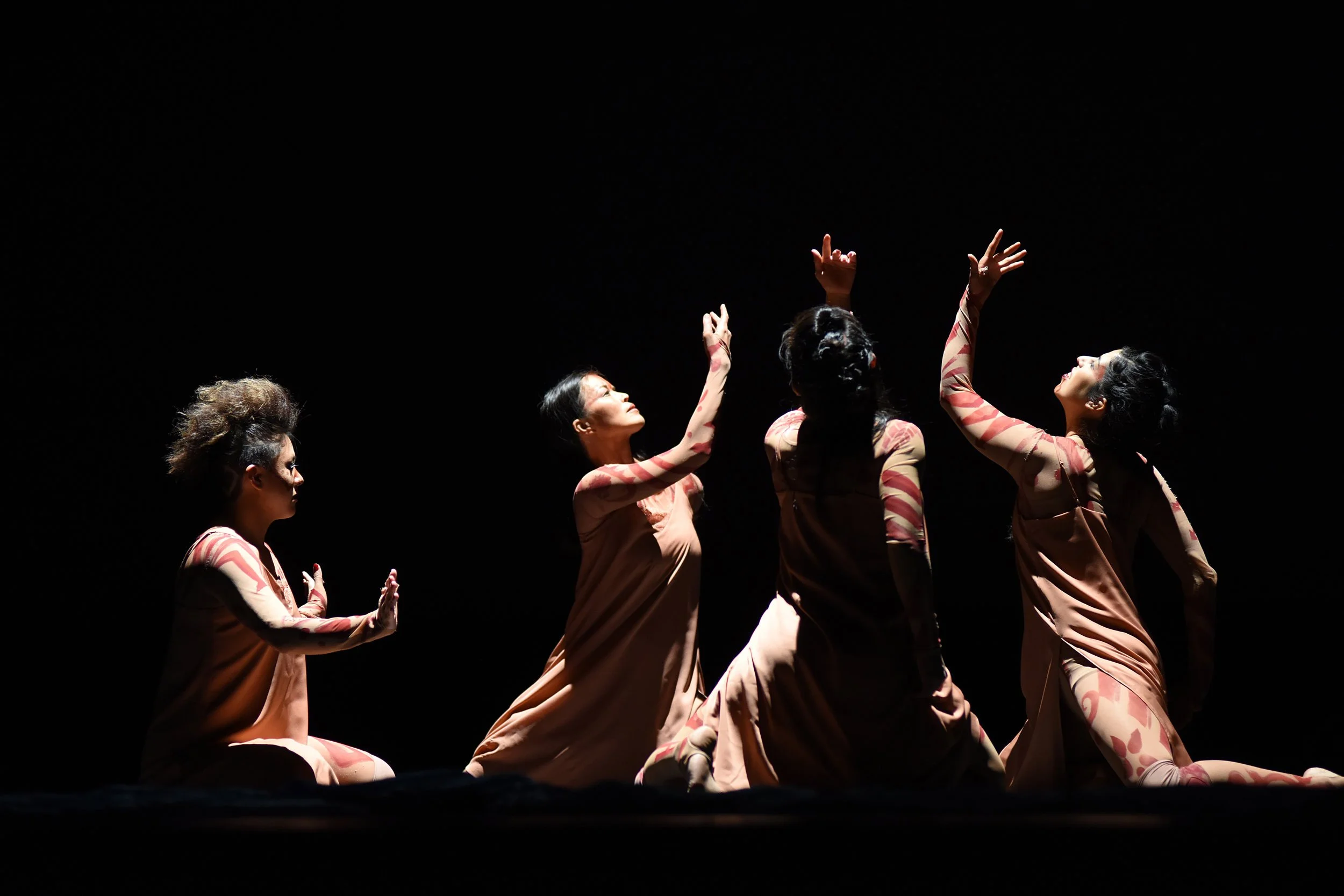 _Tim Trumble for Dancing Earth 44 copy.JPG