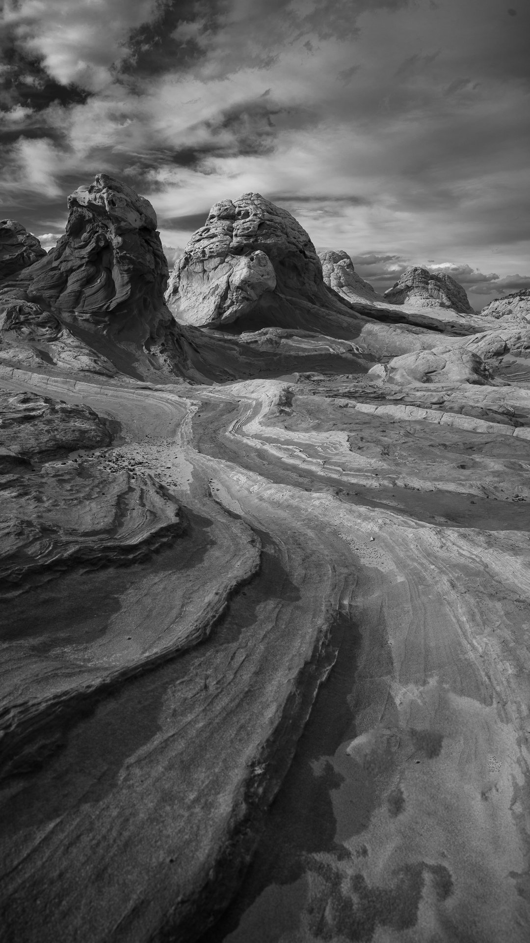 BW canyon.jpg