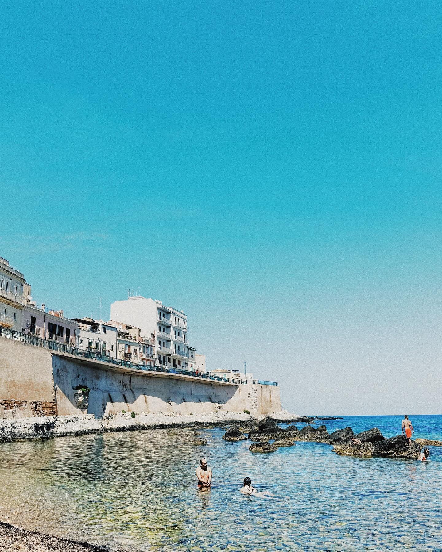 Sicilia // 🇮🇹

__
#sicilia #holidays #trip #photography #italia #dolcevita