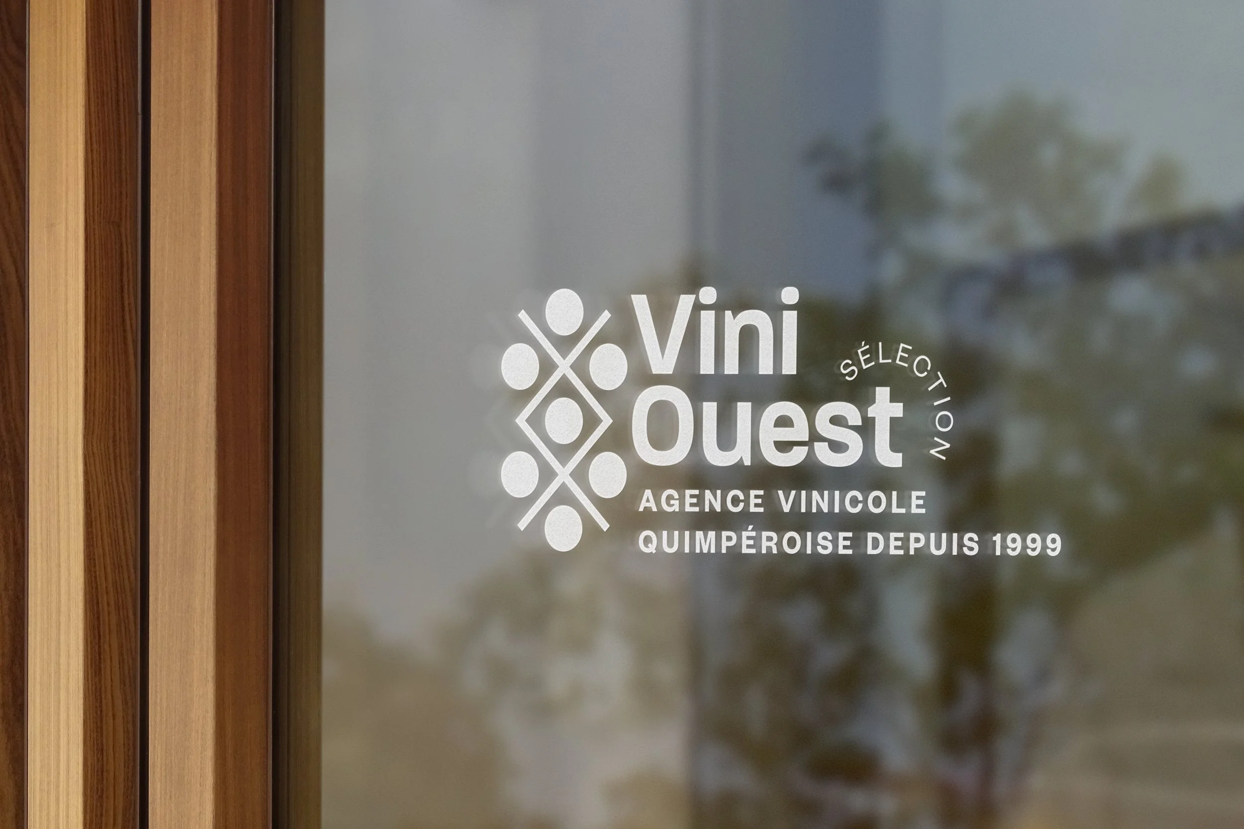 VINI-OUEST_création_logo.jpg