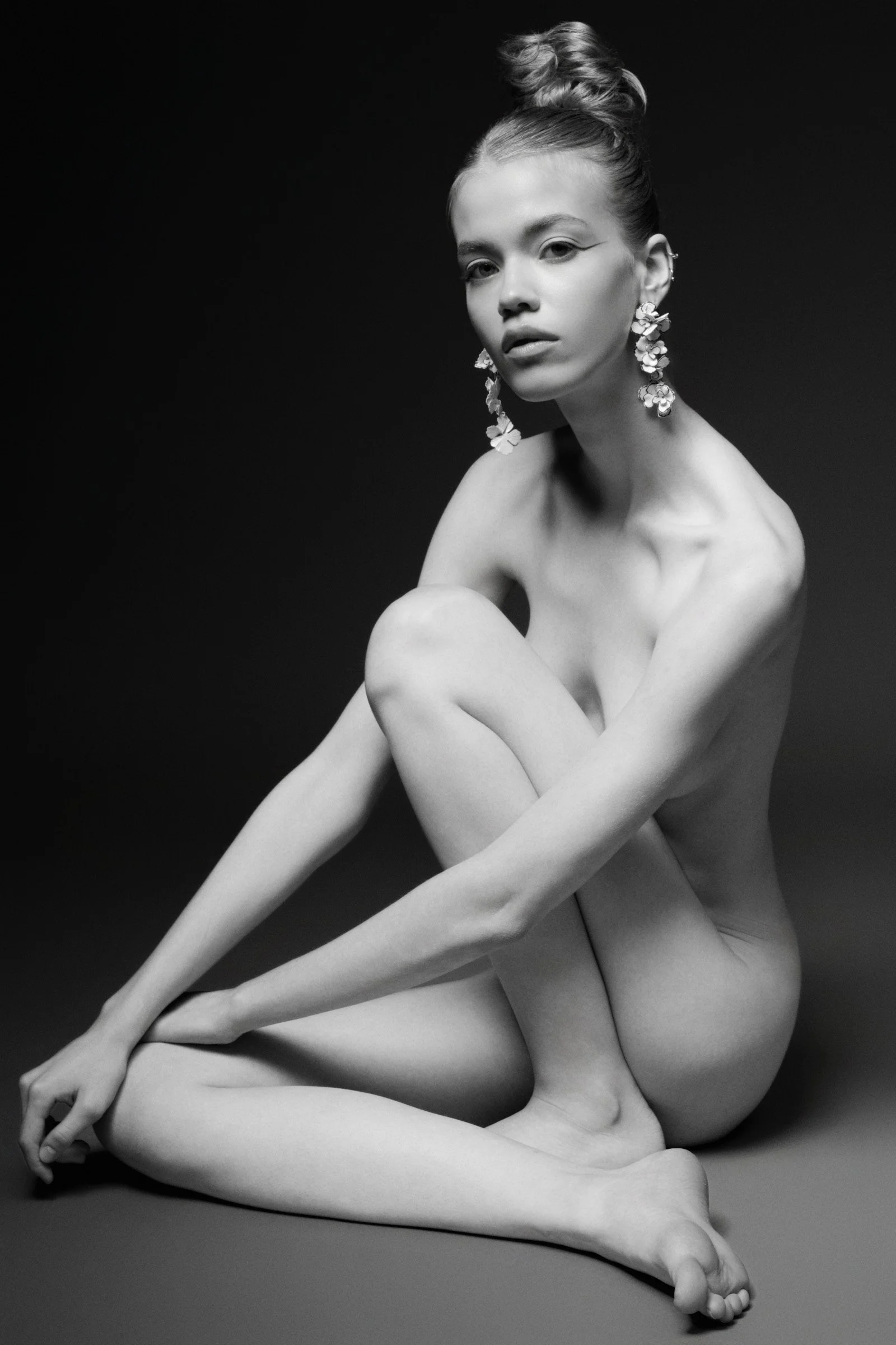 Mira Selective239013-retouched-Web-optimized.jpg