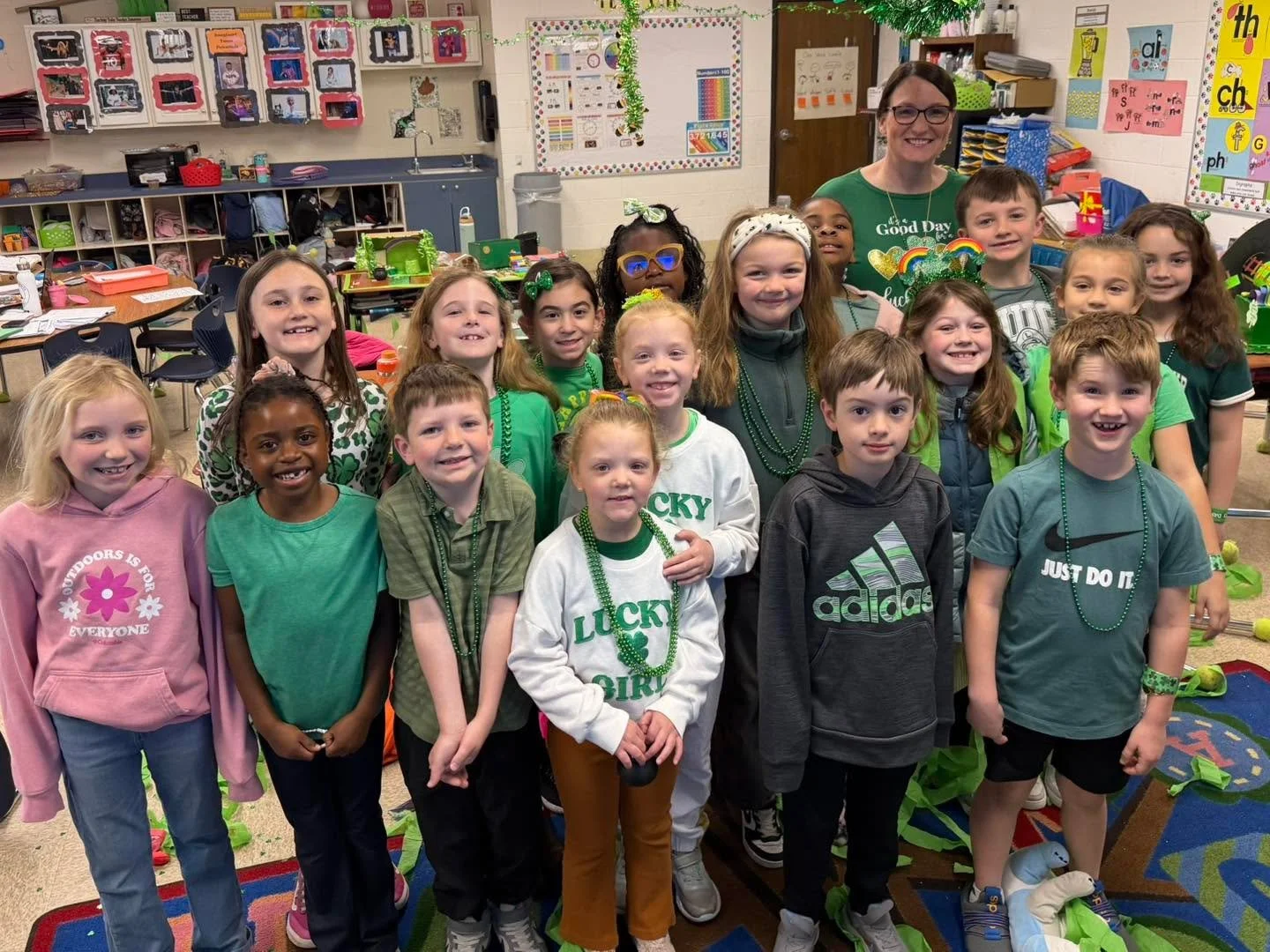 A little St. Patrick&rsquo;s Day mischief in second grade 🍀

Lenny the Leprechaun has been causing trouble in Mrs. Surratt&rsquo;s class all month, from stealing pillows to two weeks of playful classroom chaos.

Students built creative leprechaun tr