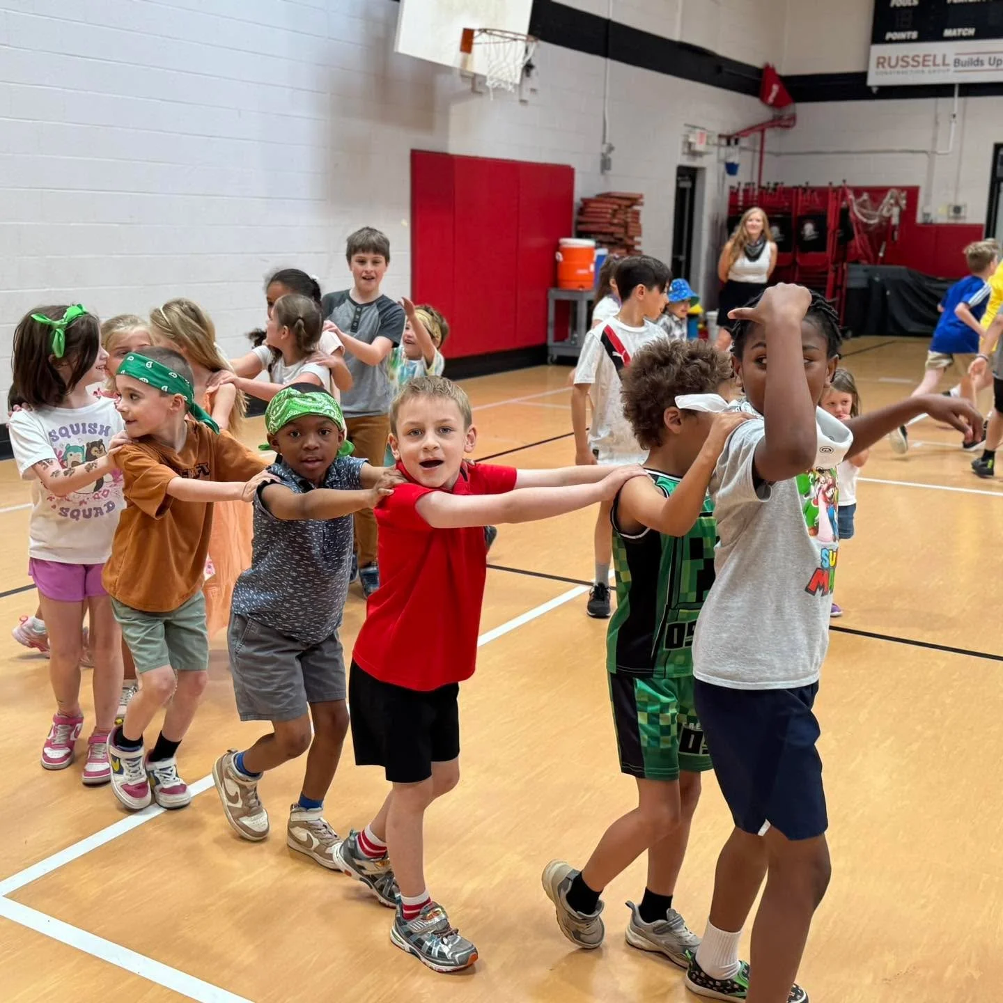 Lower School May Term kept the celebration going with Teacher and Student Games and a Dance Party! Students and teachers teamed up for relay races, silly challenges, and lots of fun in inflatable costumes before hitting the dance floor together. From