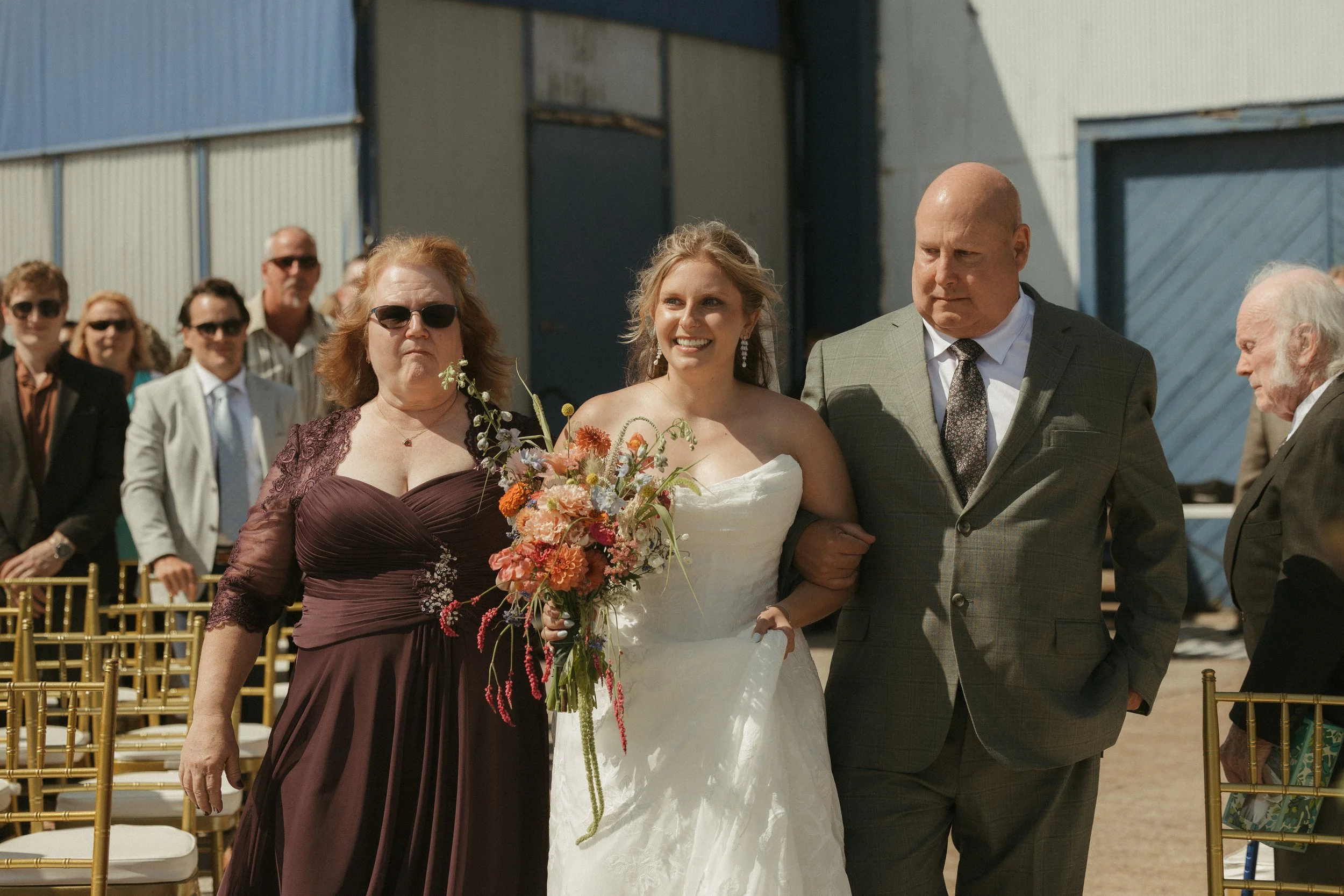 260822 Abby + Steve Sneak Peaks -38.jpg