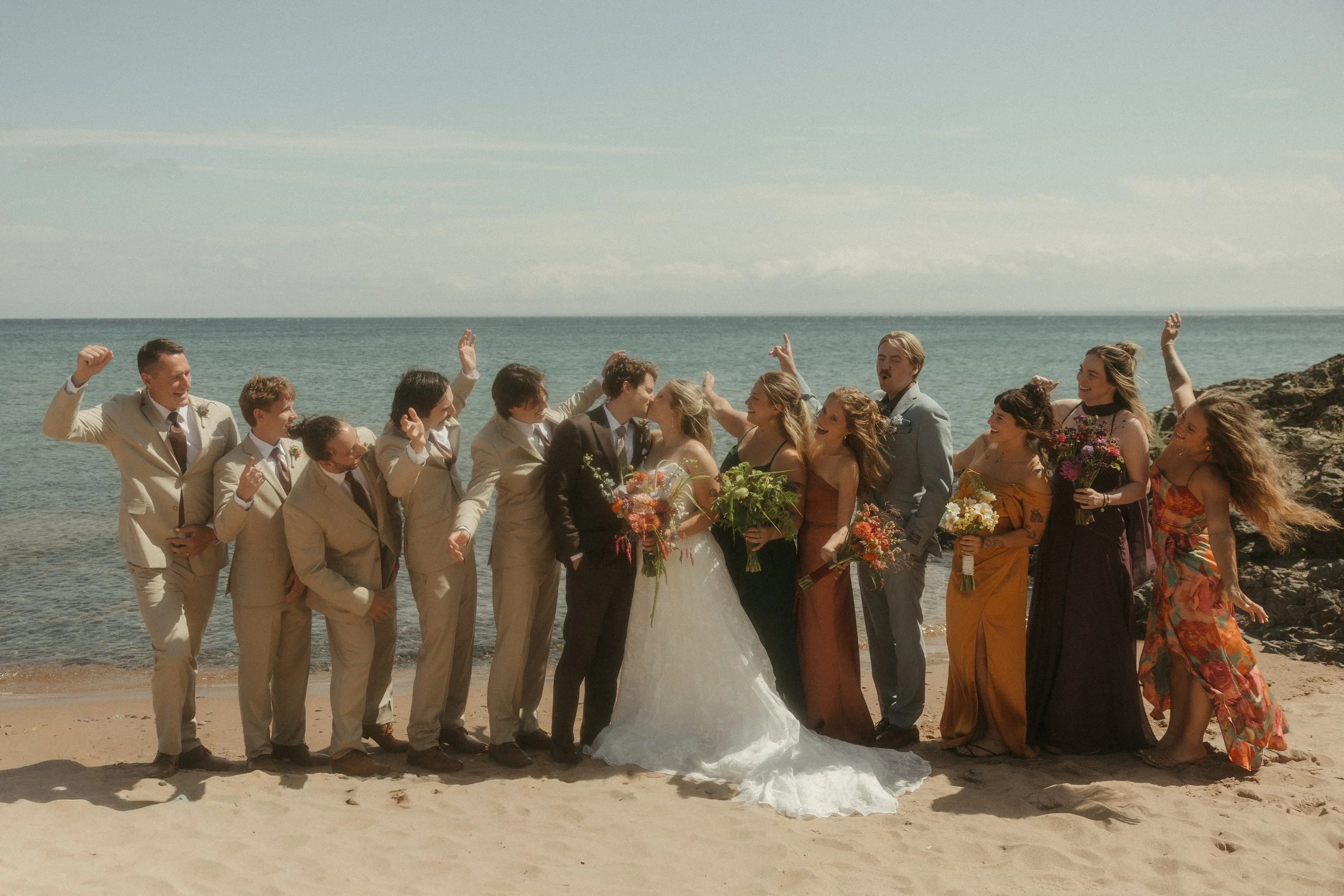 260822 Abby + Steve Sneak Peaks -22.jpg