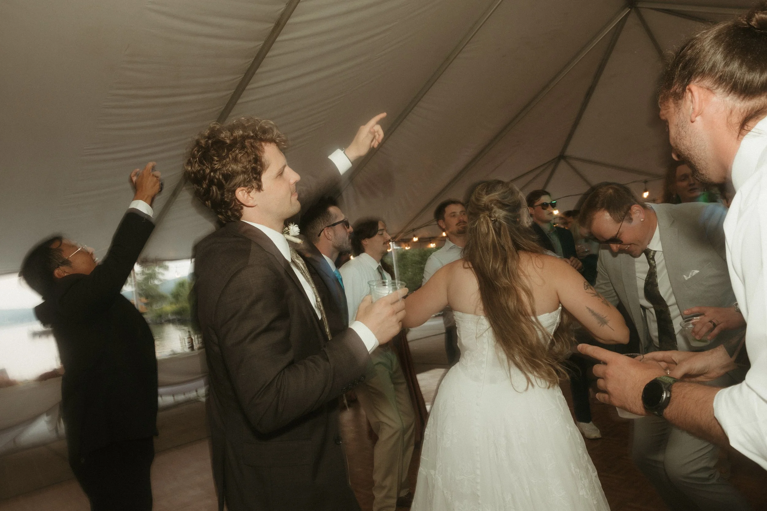 260822 Abby + Steve Sneak Peaks -130.jpg