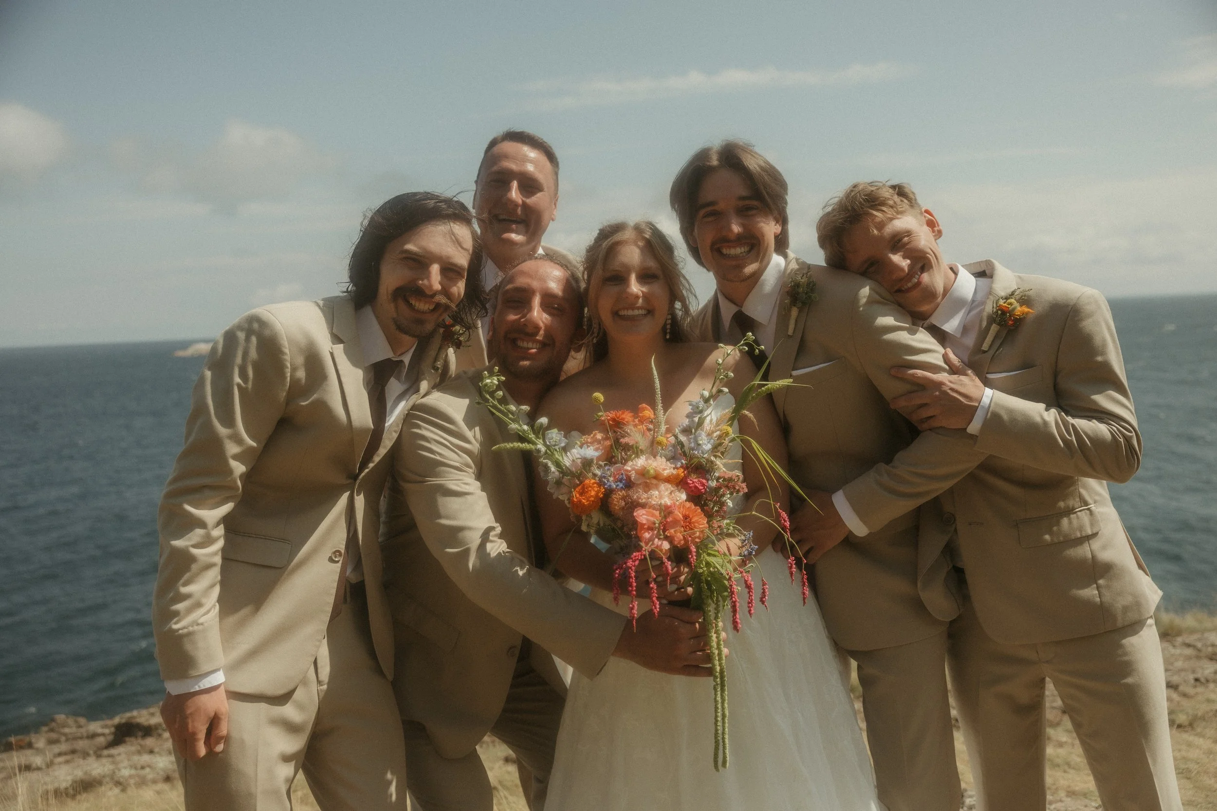 260822 Abby + Steve Sneak Peaks -19.jpg