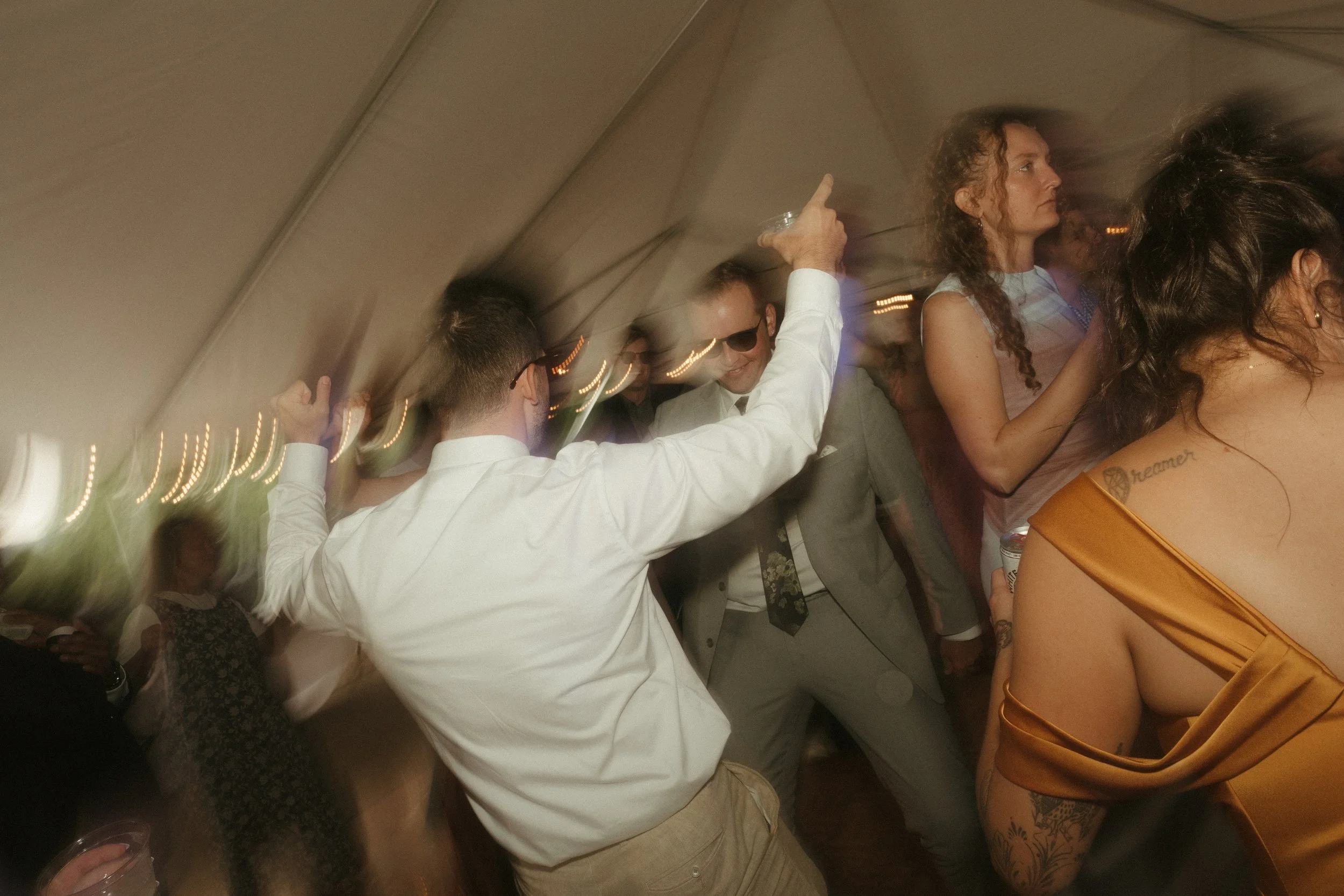 260822 Abby + Steve Sneak Peaks -122.jpg