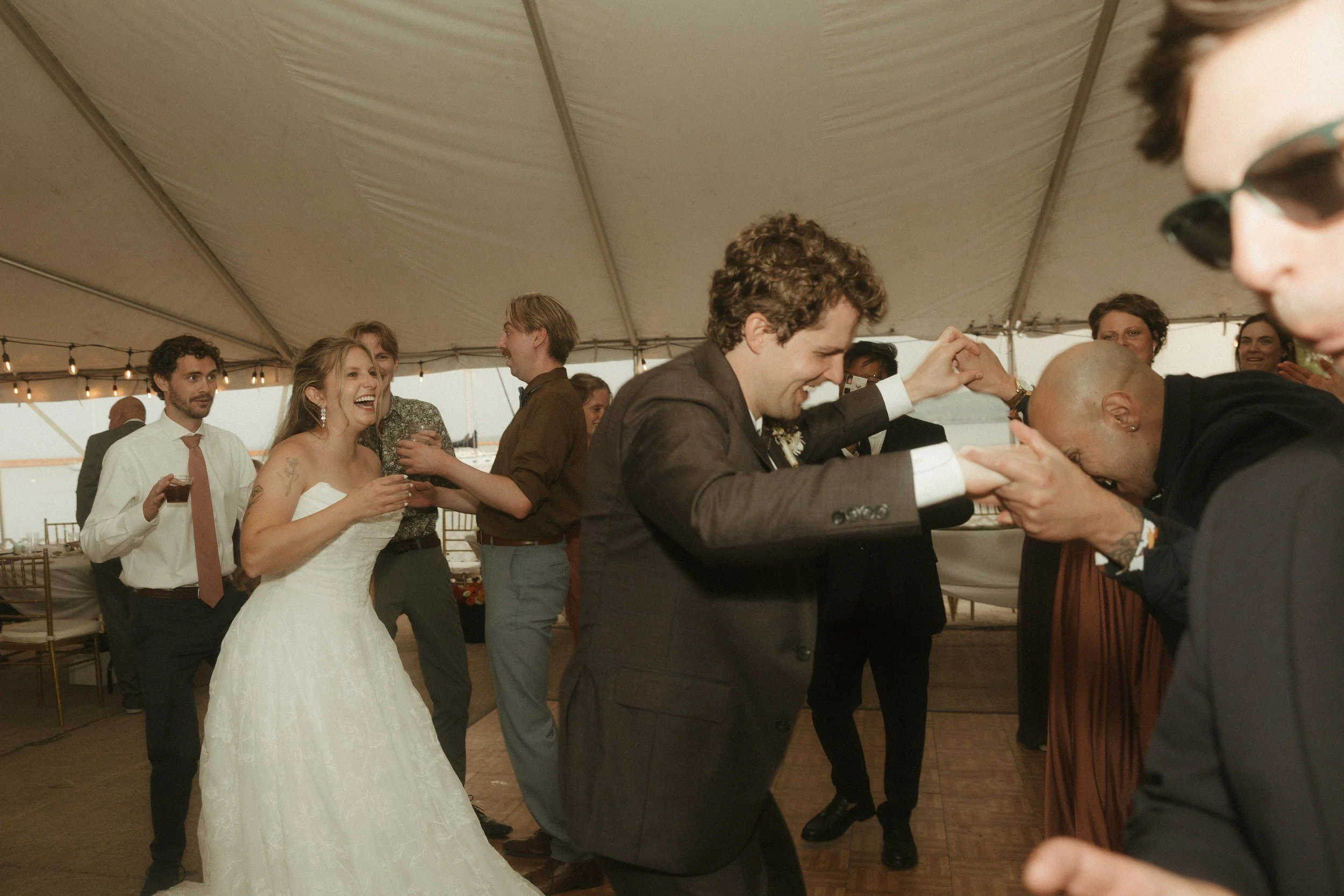 260822 Abby + Steve Sneak Peaks -120.jpg