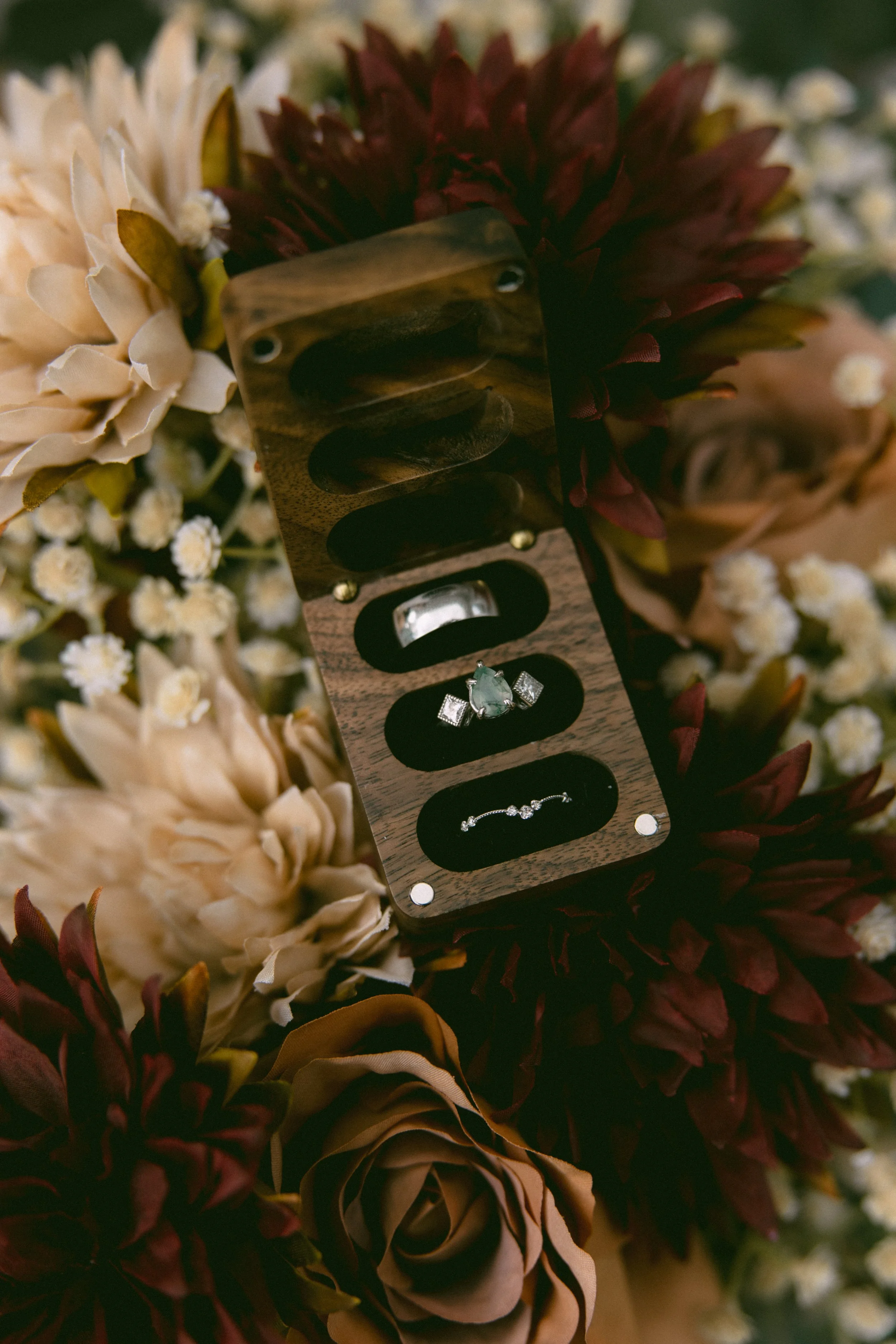 250906 Beau + Taylor Wedding Sneeks-6.jpg