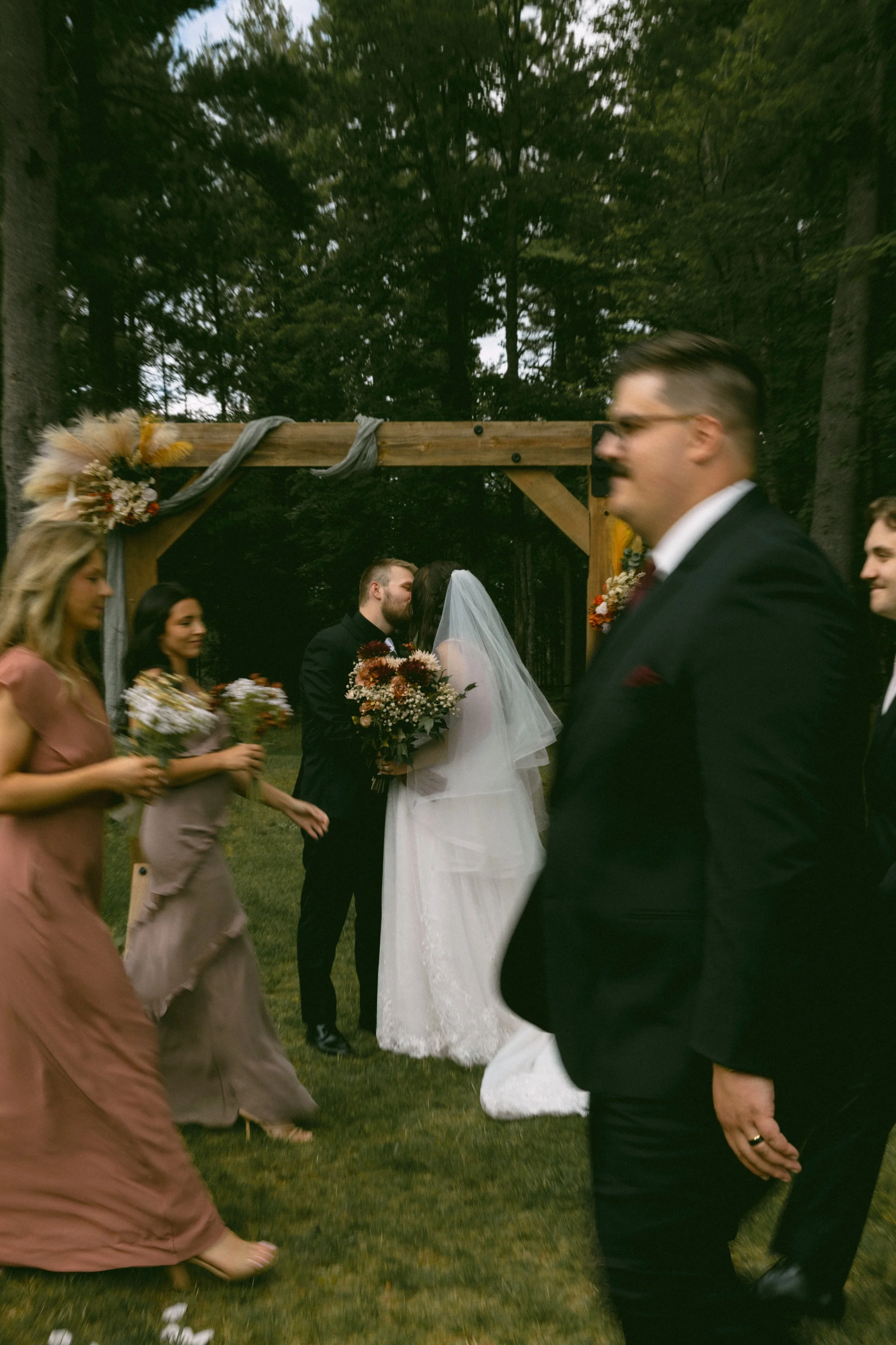 250906 Beau + Taylor Wedding Sneeks-97.jpg