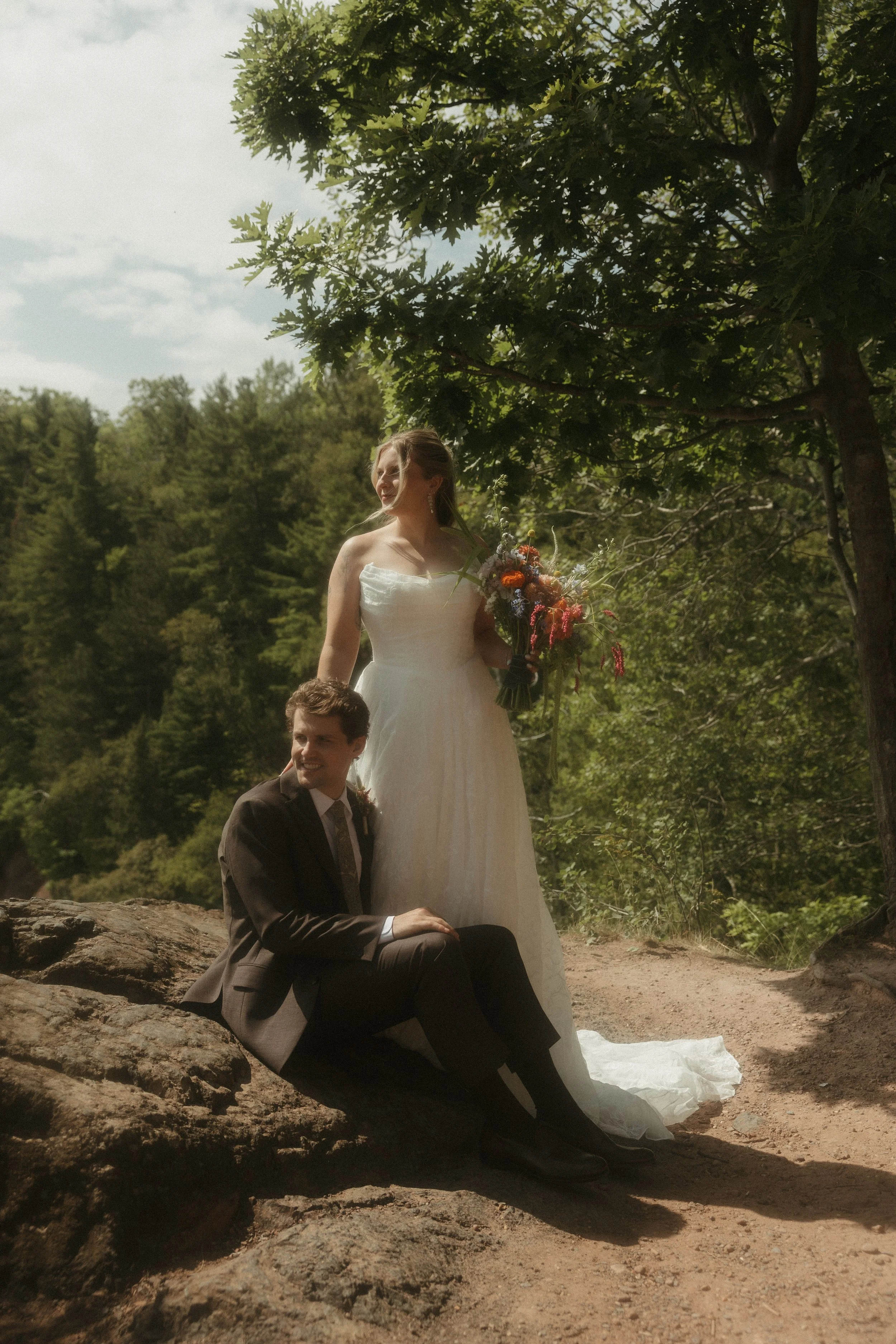 260822 Abby + Steve Sneak Peaks -7.jpg