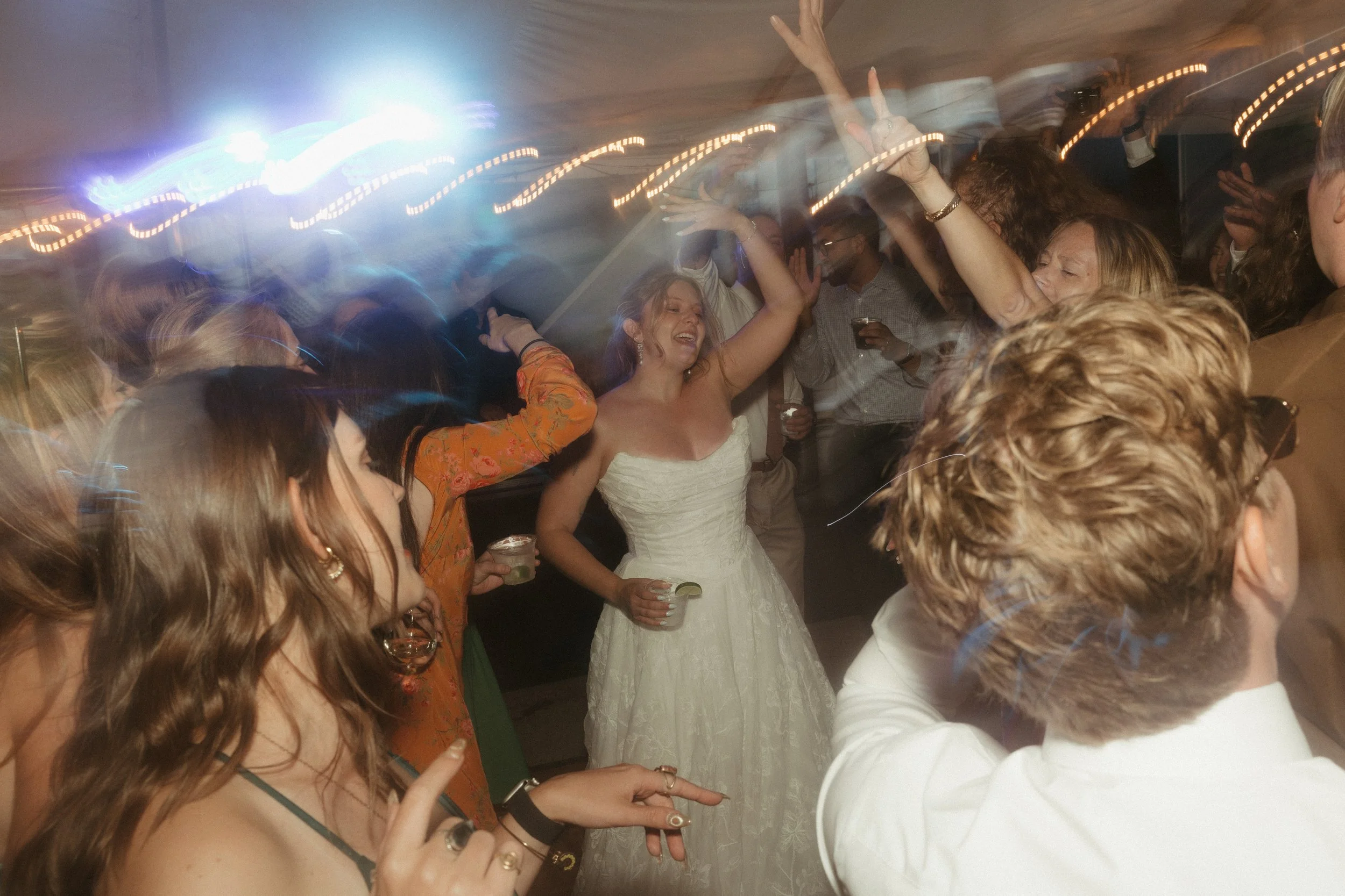 260822 Abby + Steve Sneak Peaks -141.jpg