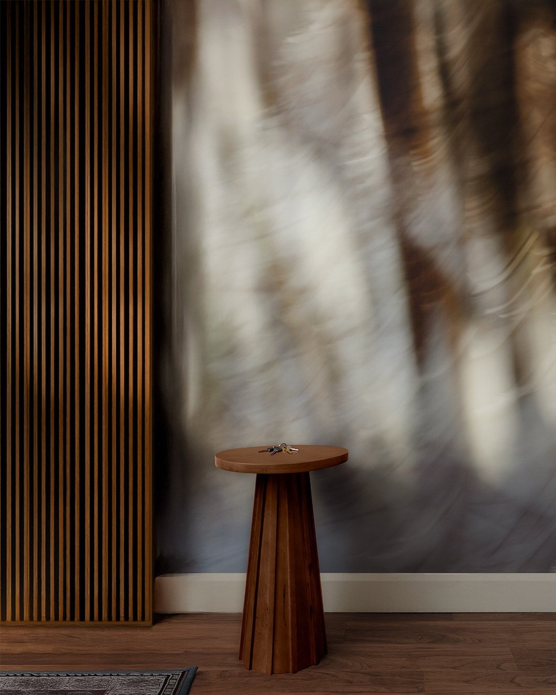 AMBER Mural From the SHADOW WOOD collection is printed on Matte Smooth Commercial-grade Type II Wallcovering. ⁠
⁠
#secondEmpireSurfaces #Inspiredbynature ⁠