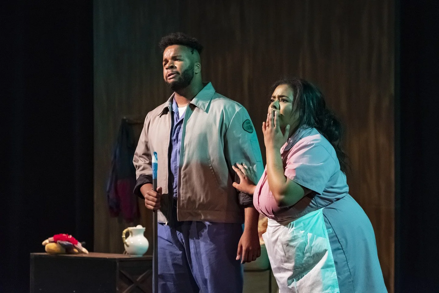 H and G seeing the oven .jpg