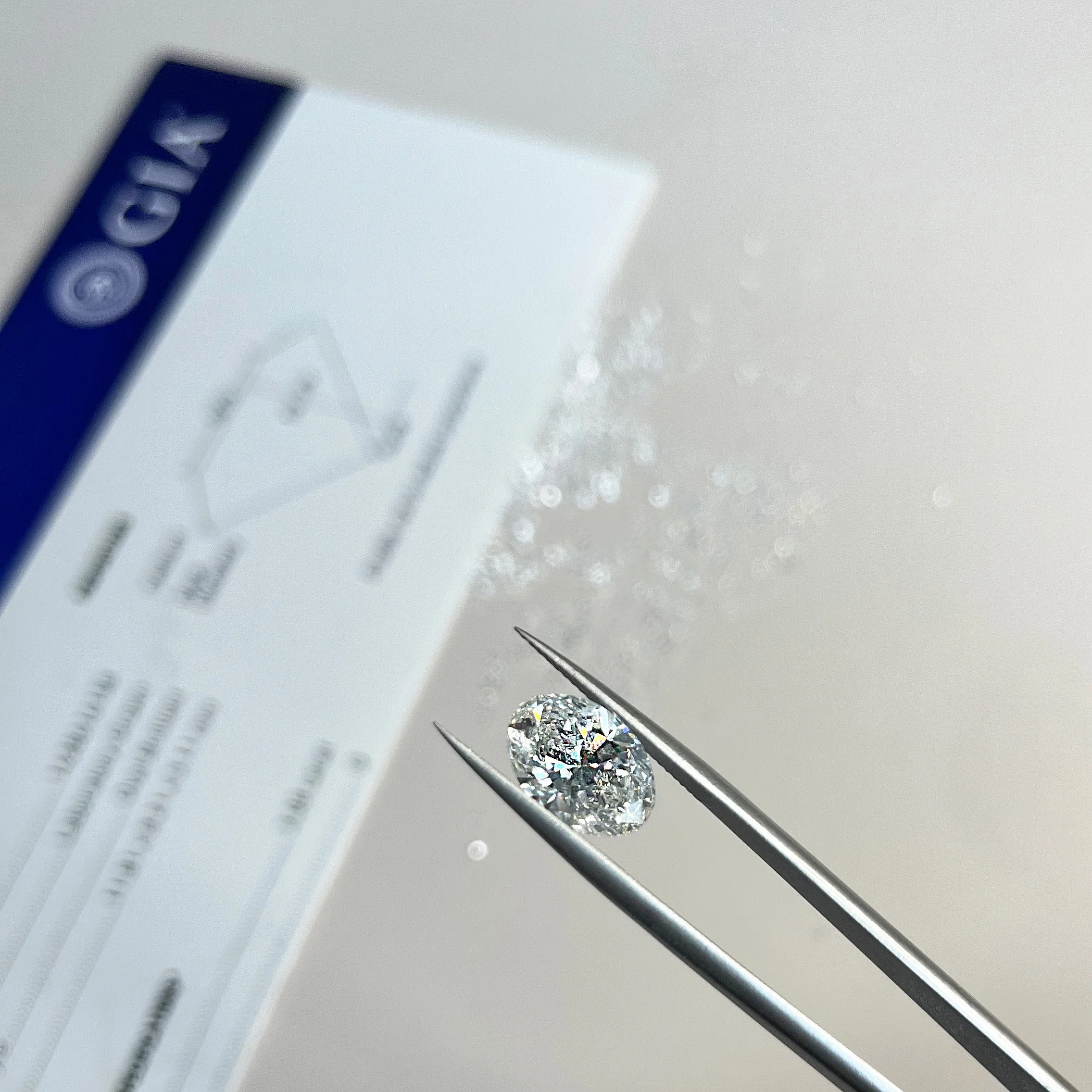 Lab-Grown vs. Natural Diamonds: What's Actually Different?