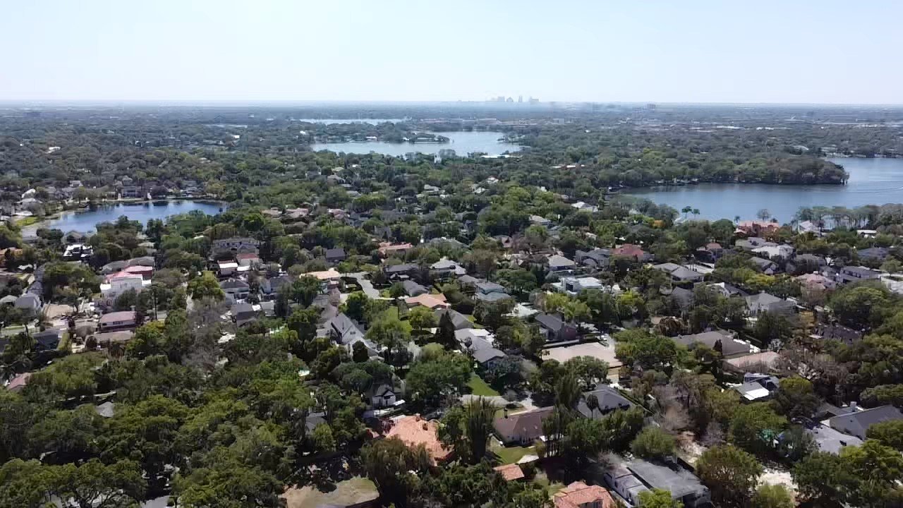 2172 Temple Dr. WINTER PARK, FLORIDA.