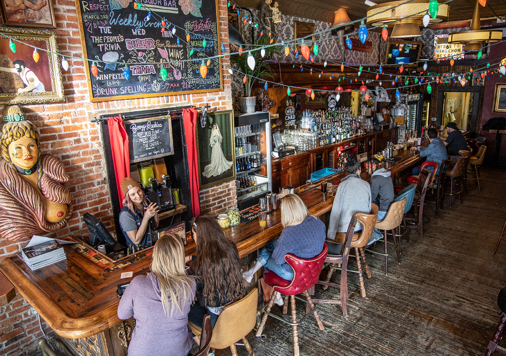 Bar photo 2