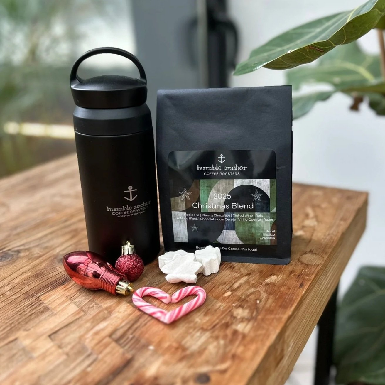 Gift Set | Travel Mug | 250g Christmas Blend