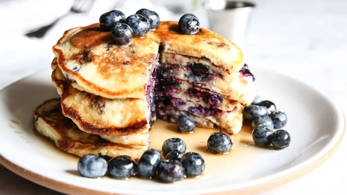 Homemade Buttermilk Pancakes