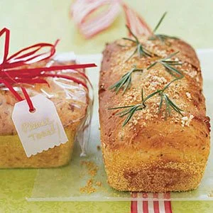 Cheddar-Scallion English Muffin Bread